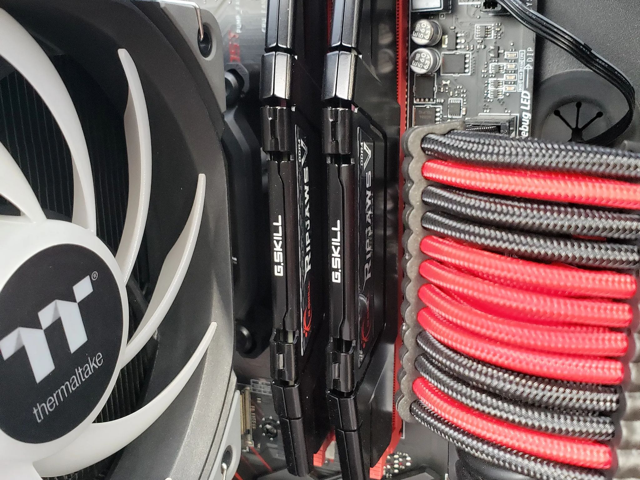 i7-8700 with RX 6700XT, 32GB RAM