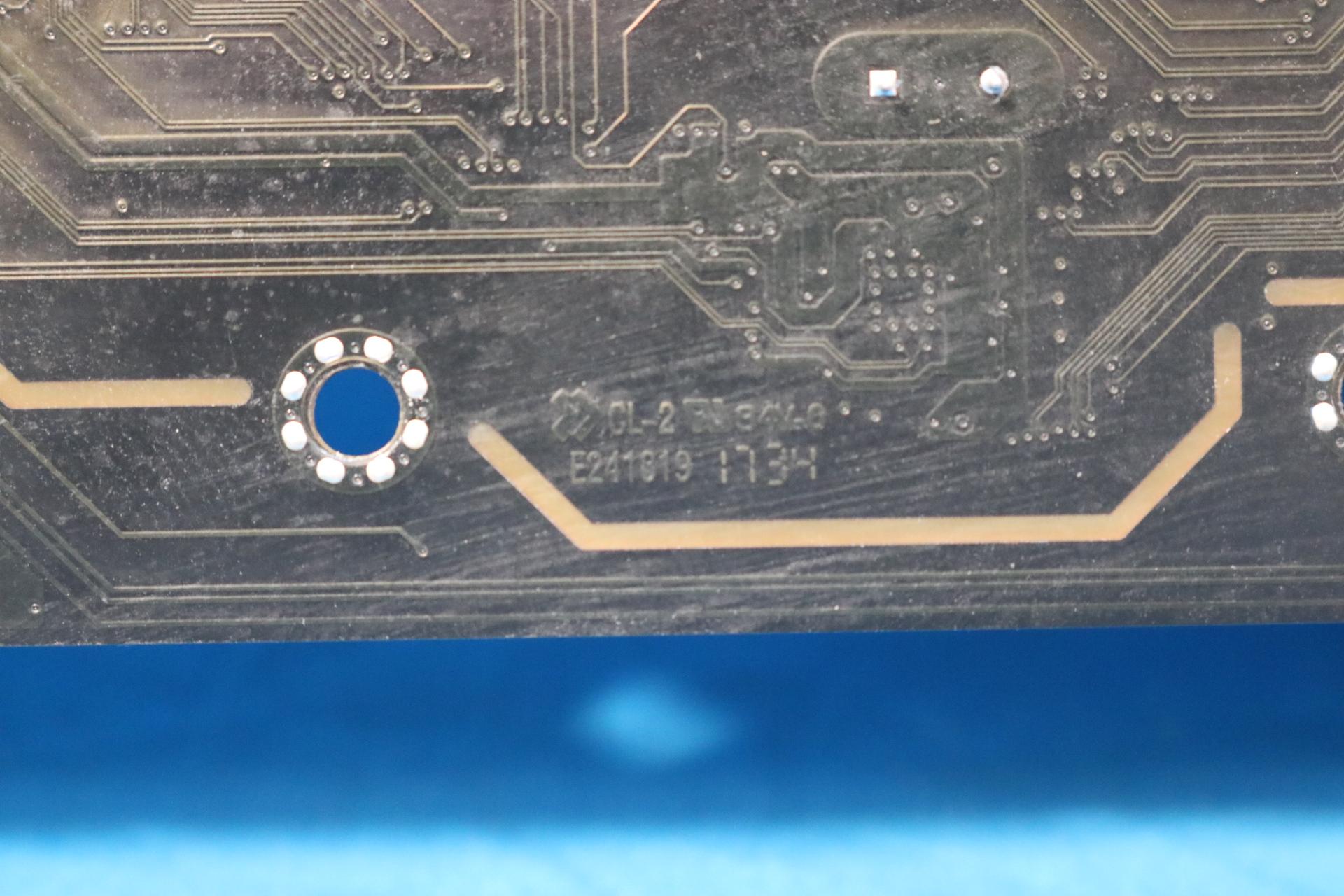 ASRock Z370 Pro4 Intel 8th Gen. LGA1151/Socket H4 DDR4 ATX Desktop Motherboard & I/O Shield