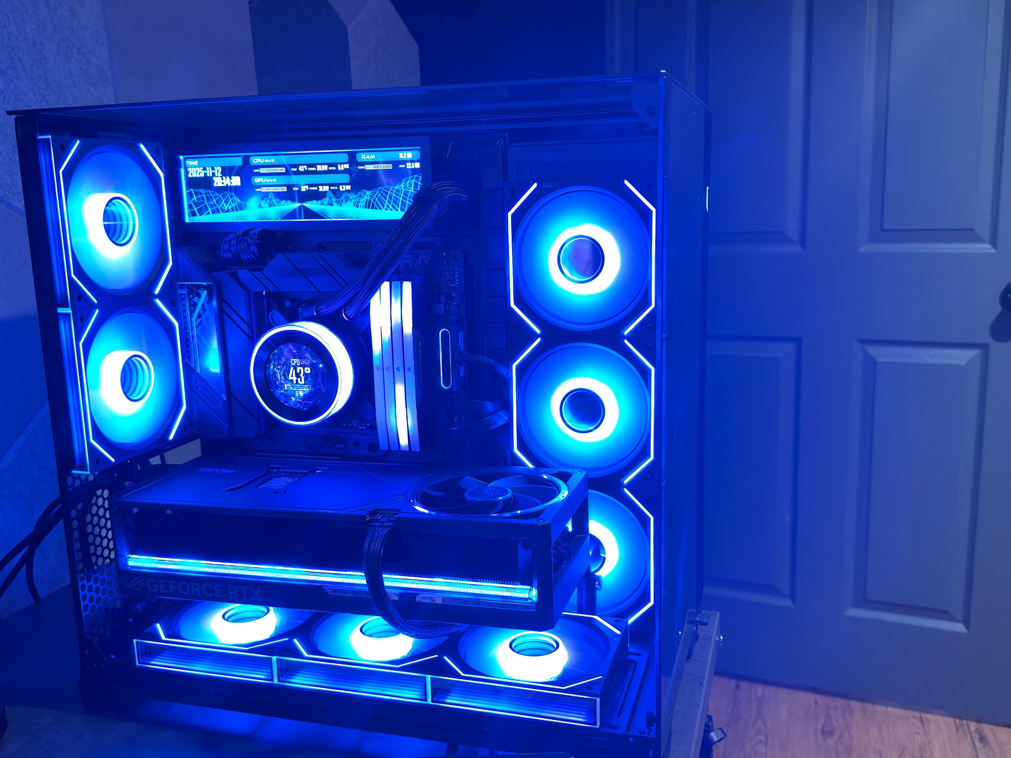 9800X3D 🔥 ROG Astral 🌌 5080 Dream Build!
