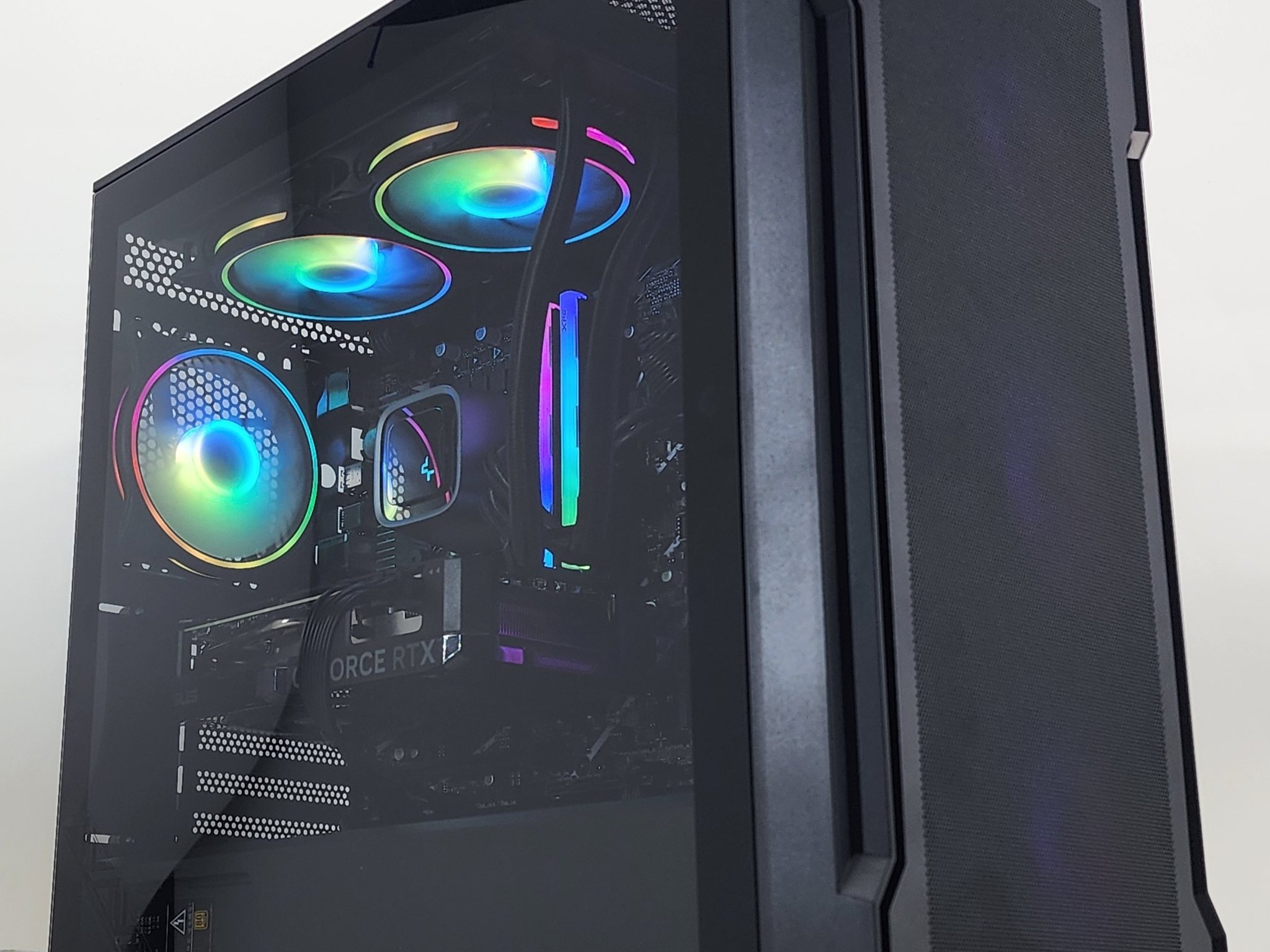 Gaming PC i7-12700KF 32GB RAM 2TB SSD RTX 4060 Ti 16GB Windows 11 PC
