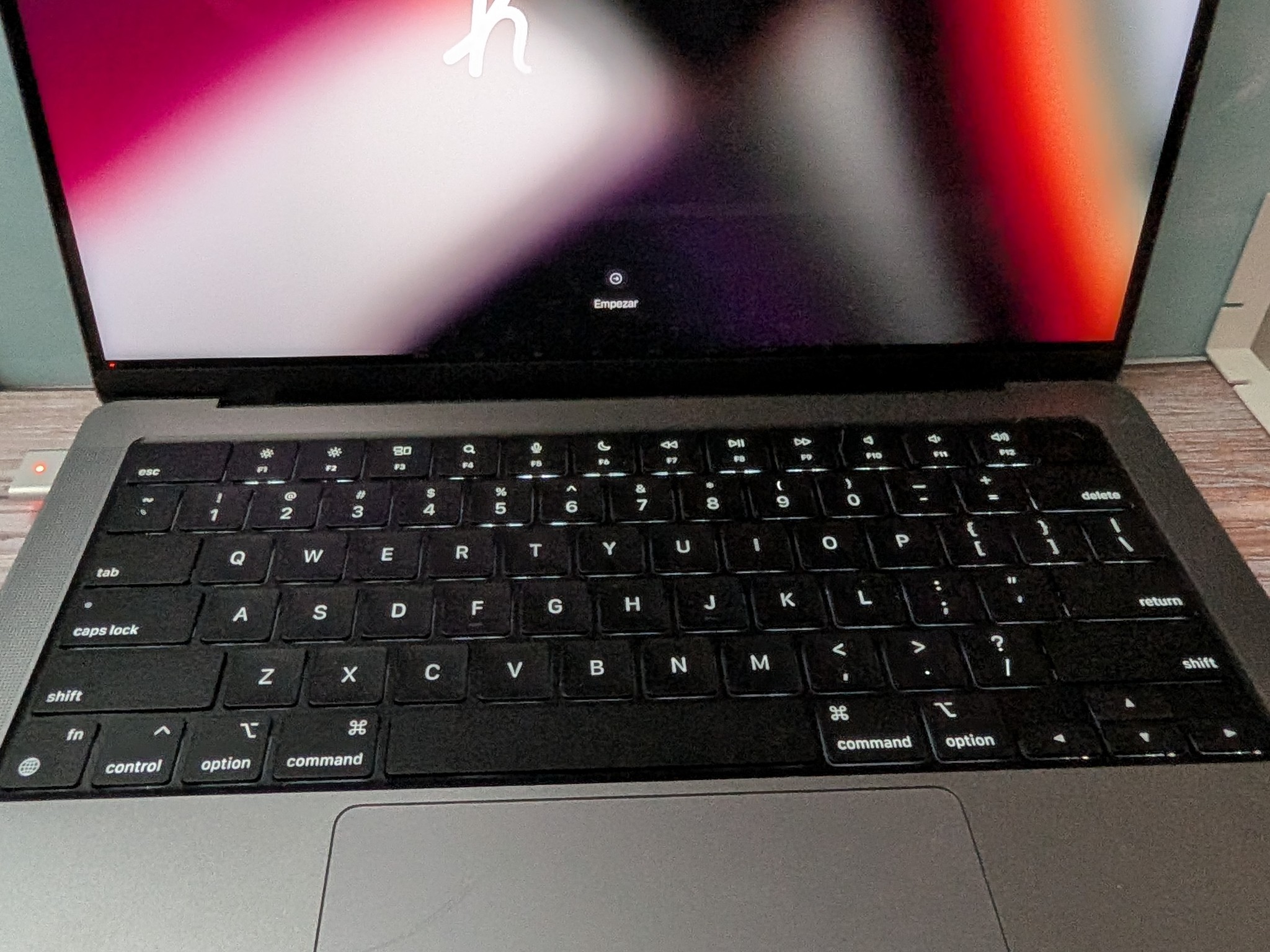 Apple MacBook Pro 14-inch (M2 Pro, 16GB RAM, 512GB SSD) - Space Gray