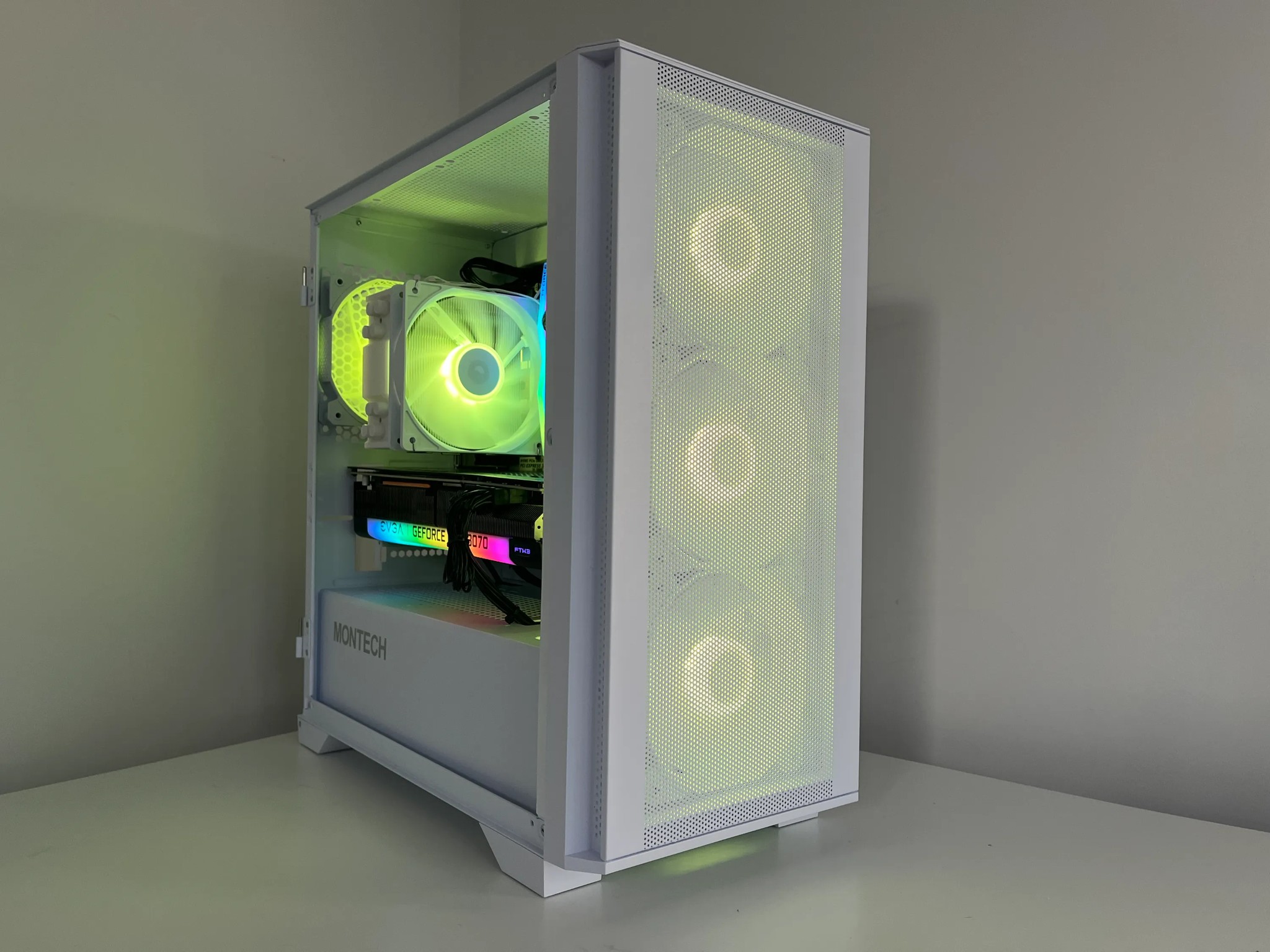 RTX 3070 / Ryzen 5 5500 | WIFI | 32GB Ram | 1TB SSD | Windows 11 Activated