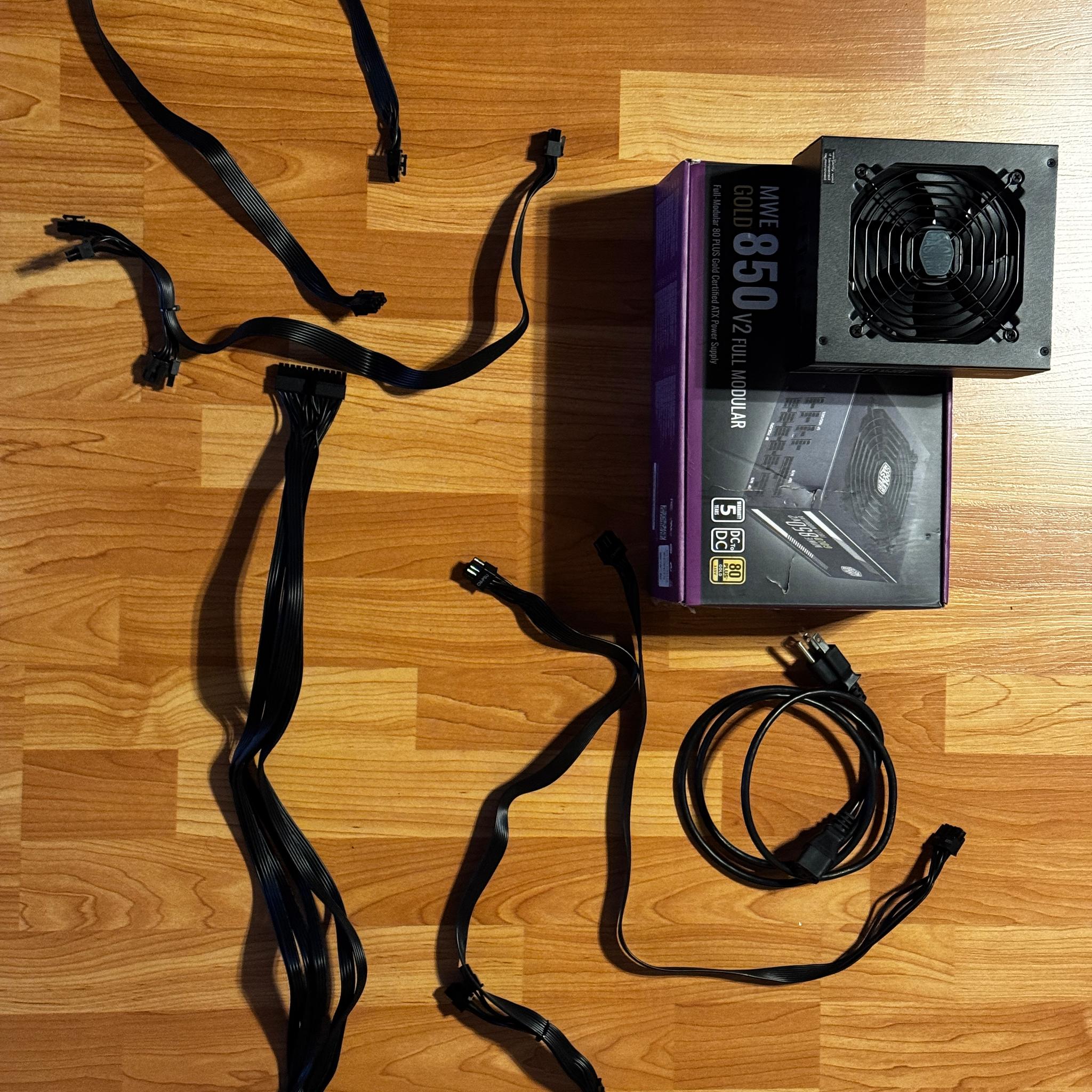 Cooler Master 850W Gold Fully Modular ATX Power Supply - EXCELLENT