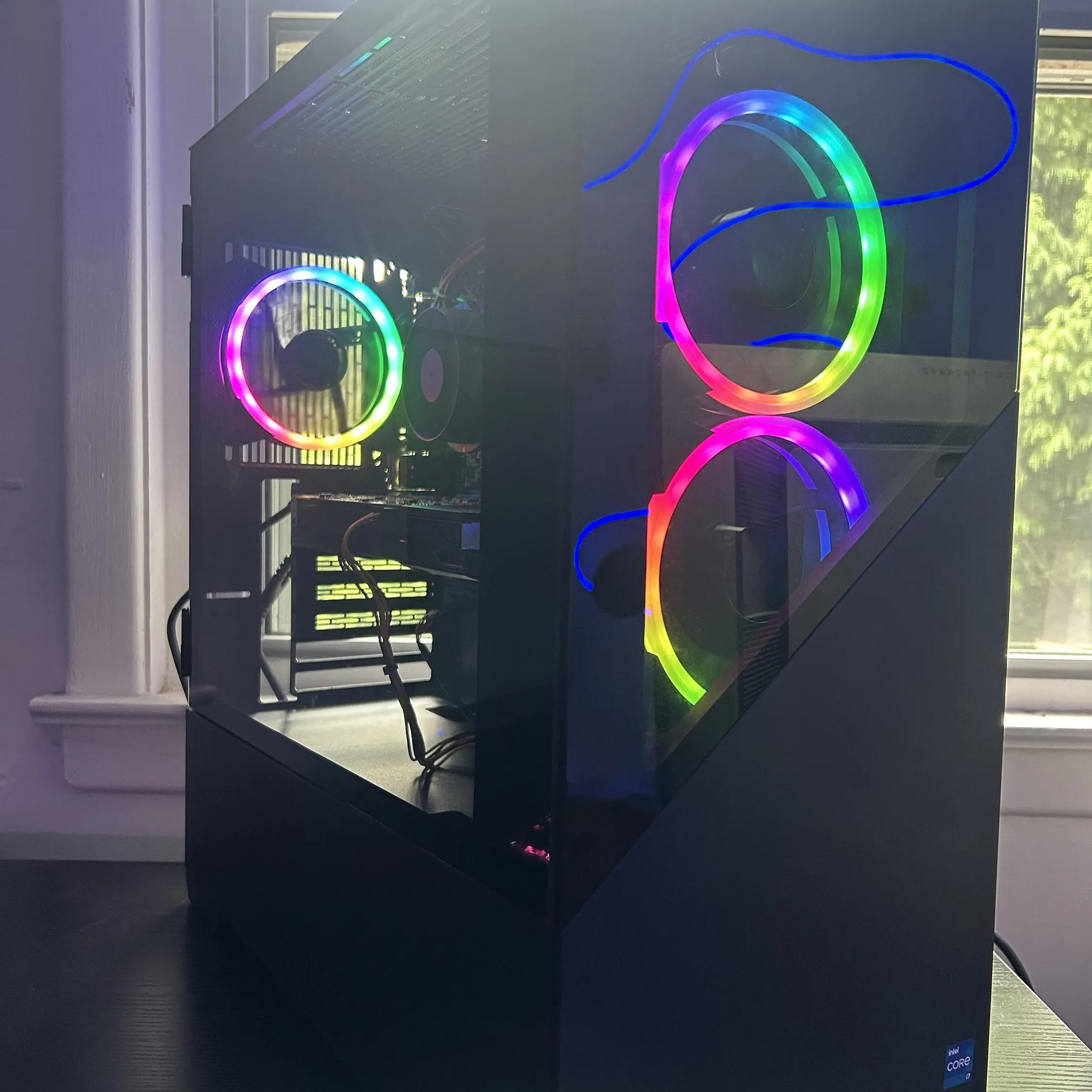 GAMING PC i5 8GB NVIDIA GTX 950 RGB Lighting RGB Fans