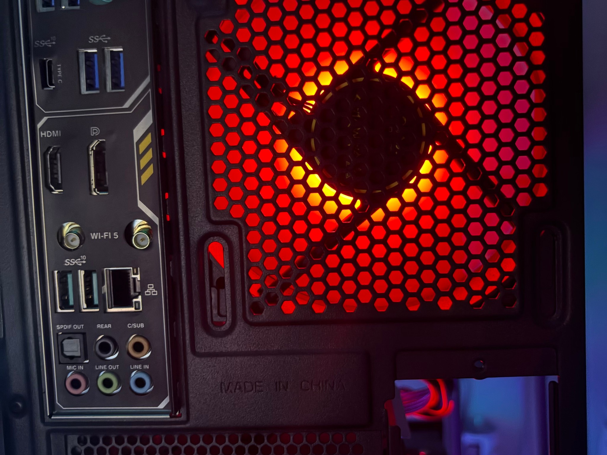 GeForce RTX 3060 Ti Custom Gaming PC - Ryzen 5 5600X, 16GB RAM (3200mhz)