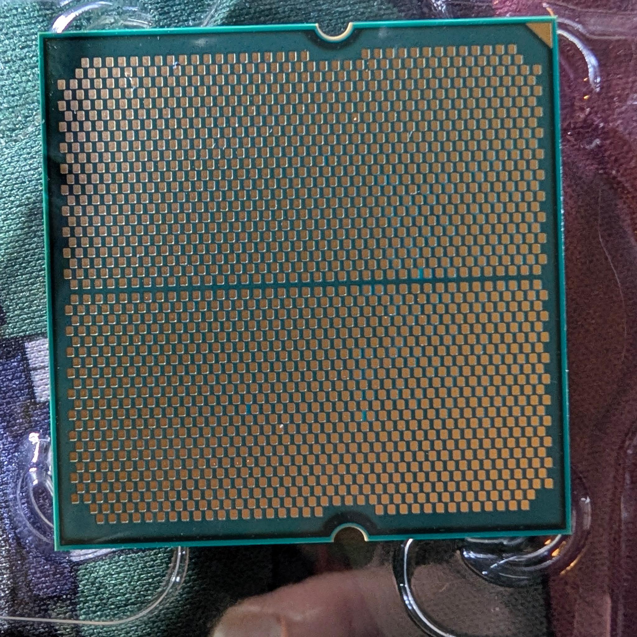 AMD Ryzen 7 7700