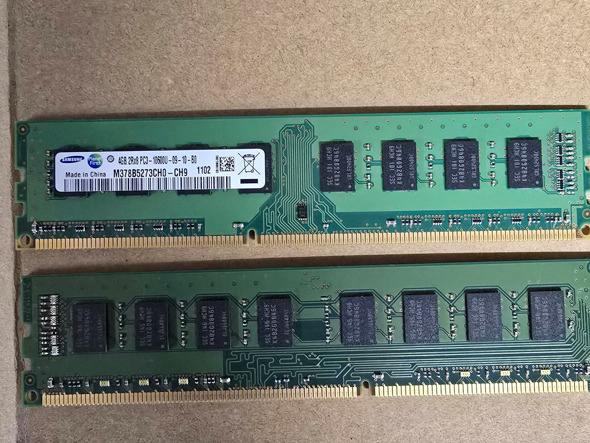 Samsung 8GB, 2X 4GB 2Rx8 M378B5273CH0-CH9 DDR3-1333 UDIMM PC3-10600 NON-ECC