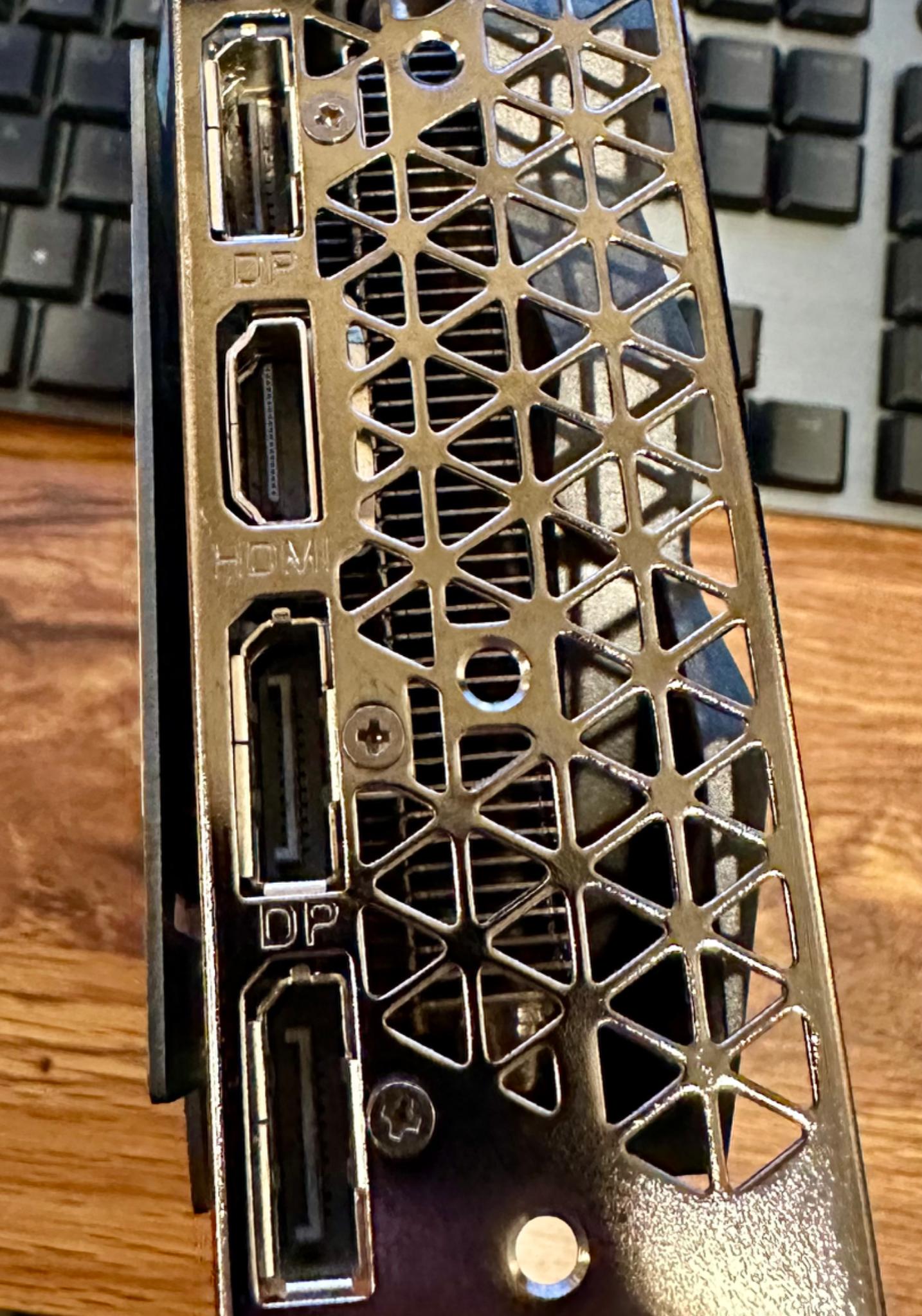 Zotac GeForce GTX 1660 Ti AMP Edition - 6GB 192bit GDDR6