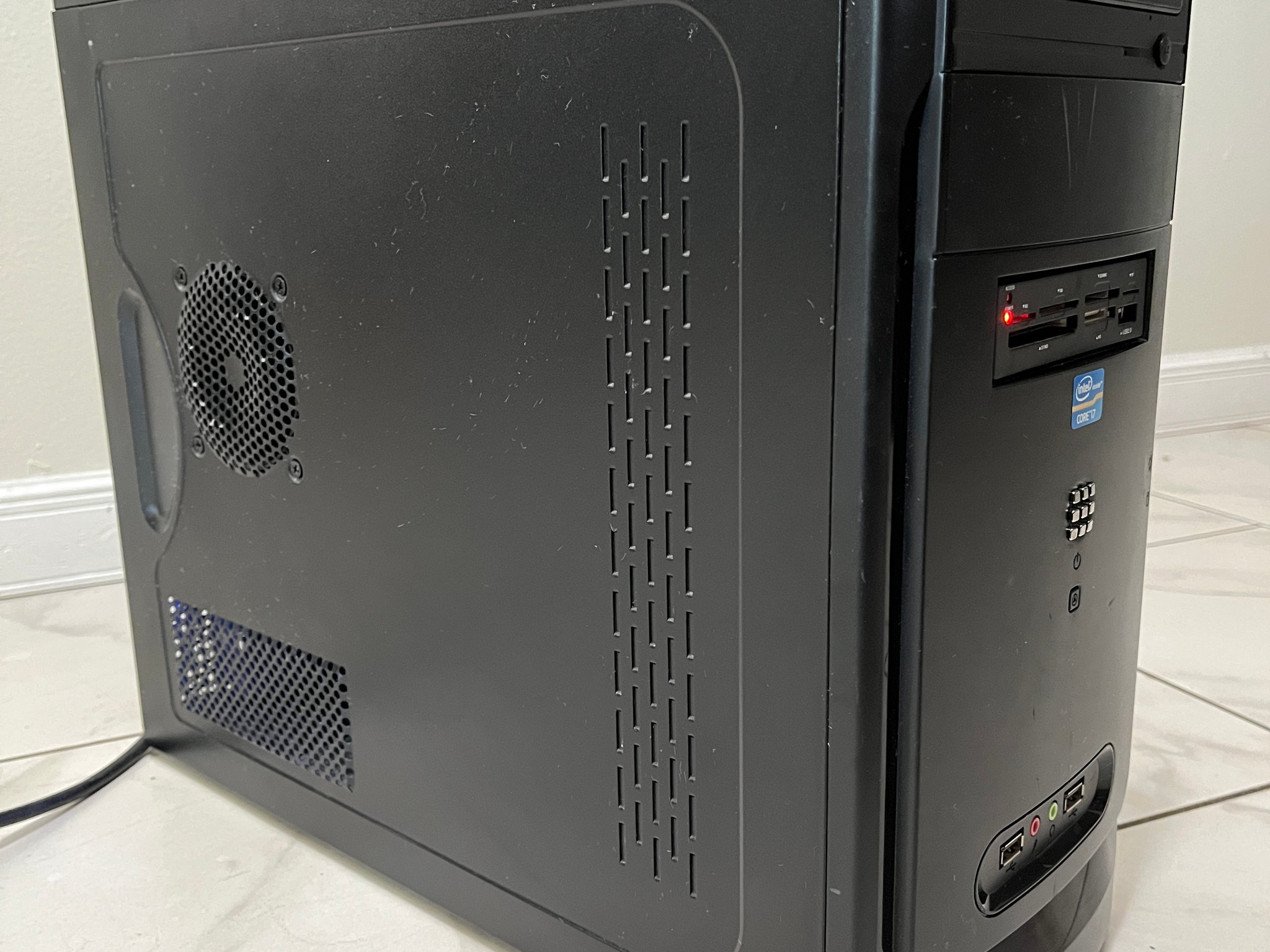 NVIDIA RTX 3060 Ti, Intel Core i5-9400, 16GB RAM, 500GB SSD - Sleeper Gaming PC w/ Wi-Fi & BT