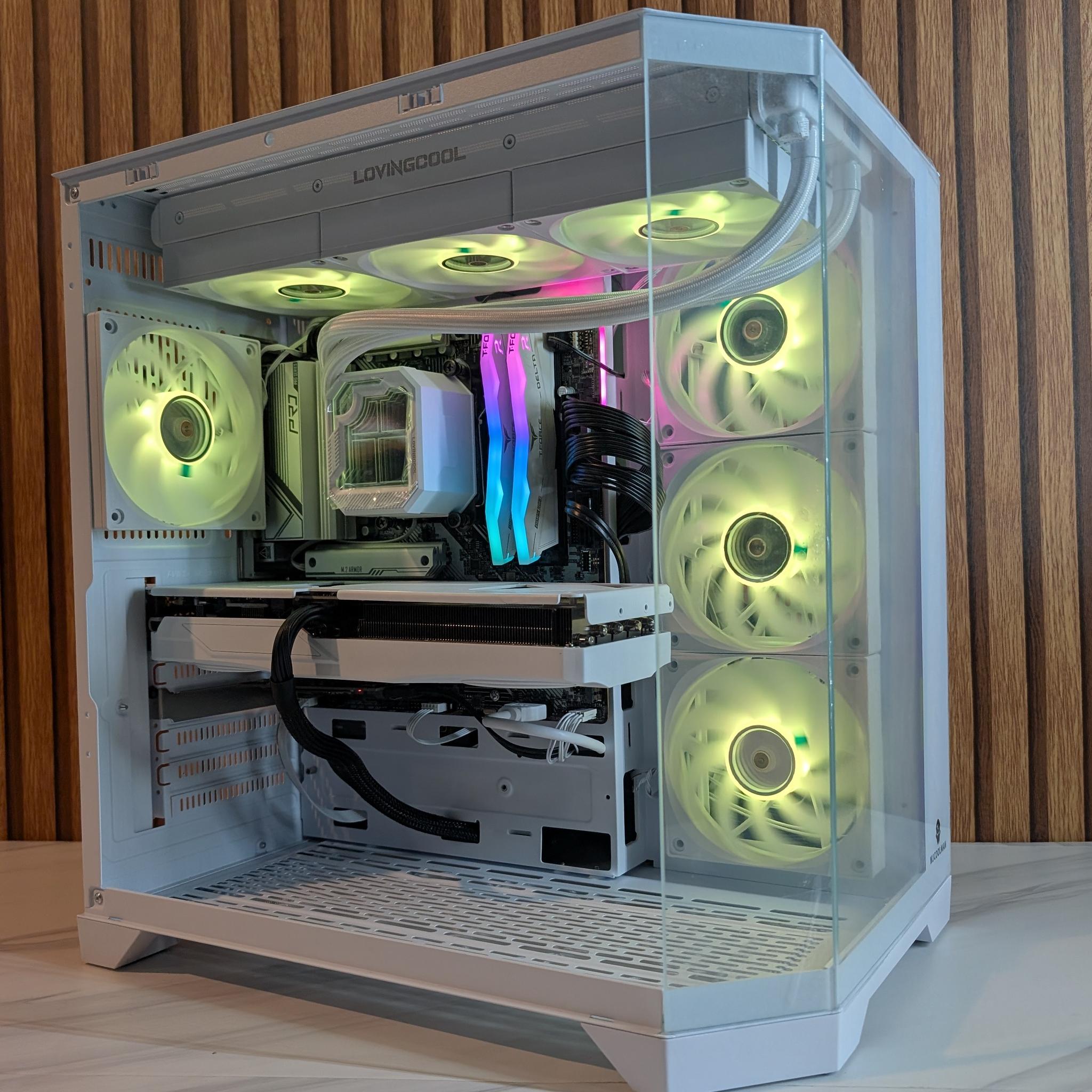 RTX 5070 | RYZEN 5 7600X | 1TB SSD | 16GB DDR5 | 750W | 360MM AIO