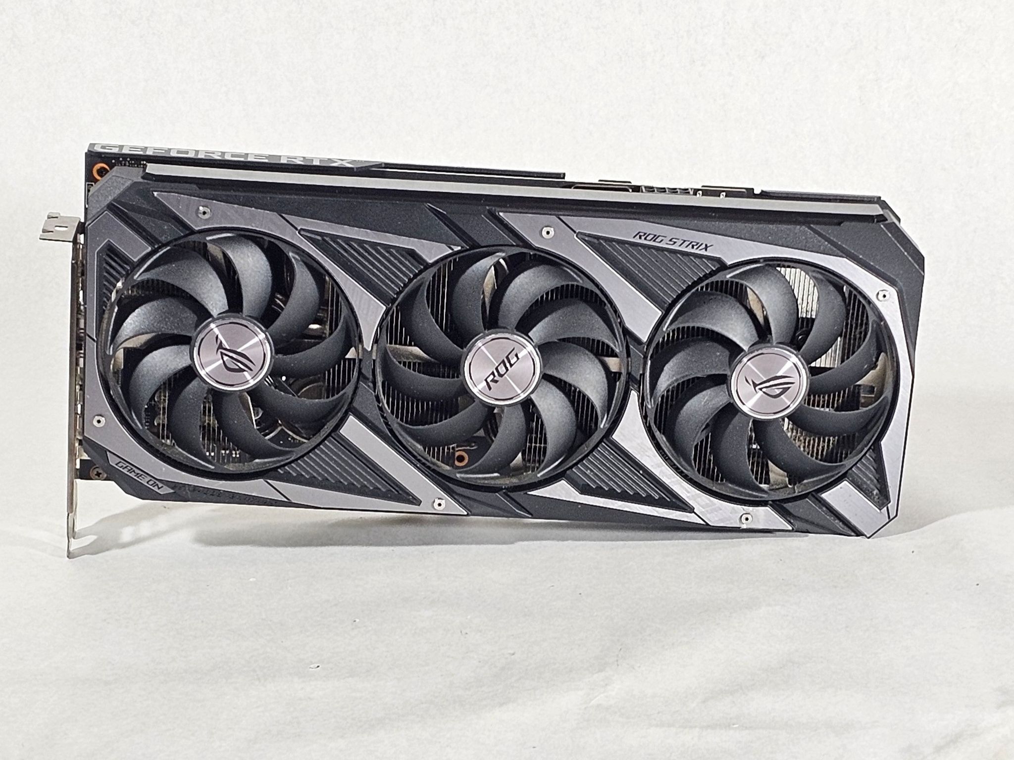 RTX 3060 ASUS ROG STRIX OC 12GB