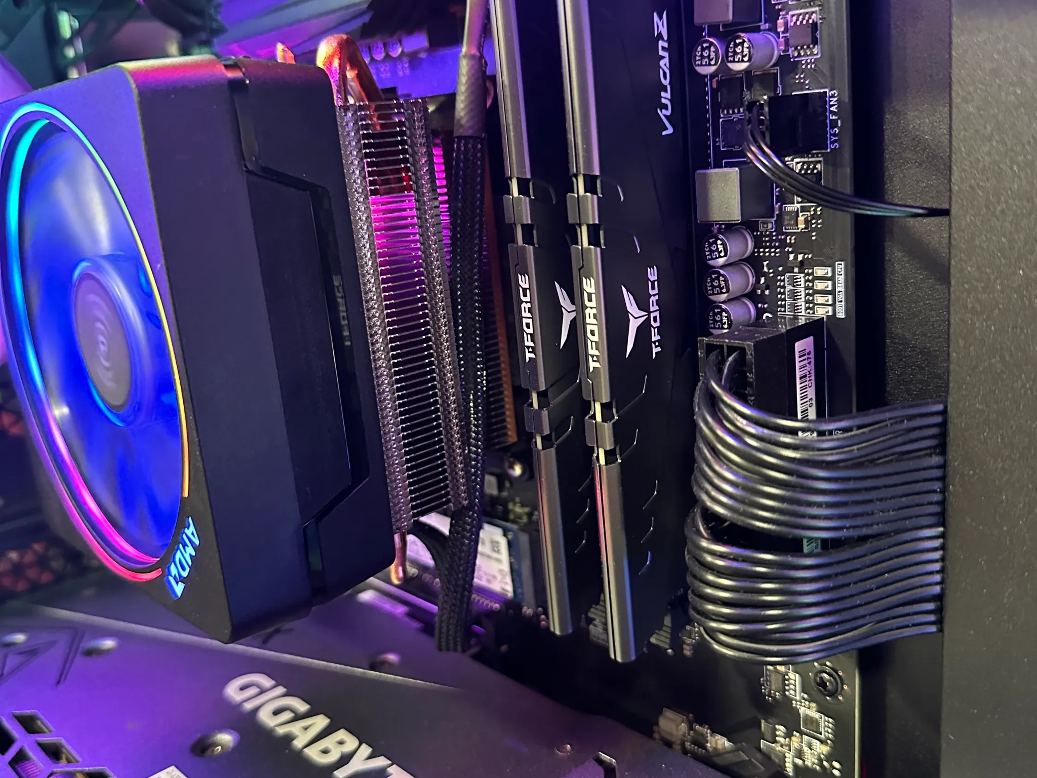 RTX 3070 Ti - Ryzen 9 3900x - 64 Gb RAM - 1 TB M.2 SSD - Custom Gaming PC