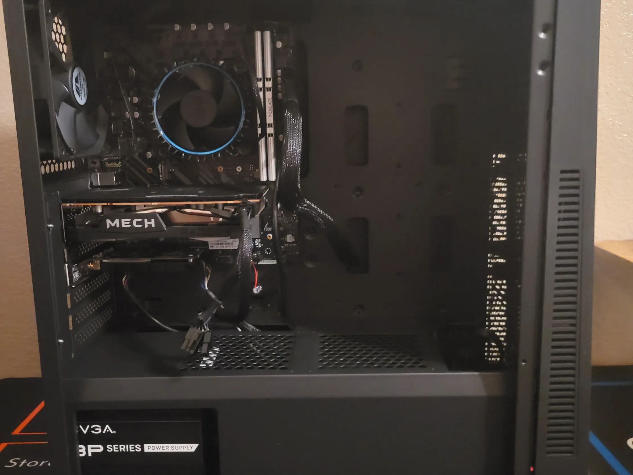 Initiate: i3 12100f, RX 6500xt