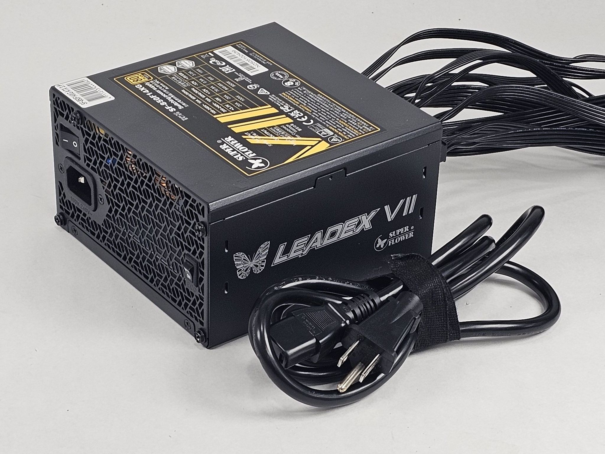 850 Watt PSU Super Flower Leadex VII SF-850F14XG Power Supply