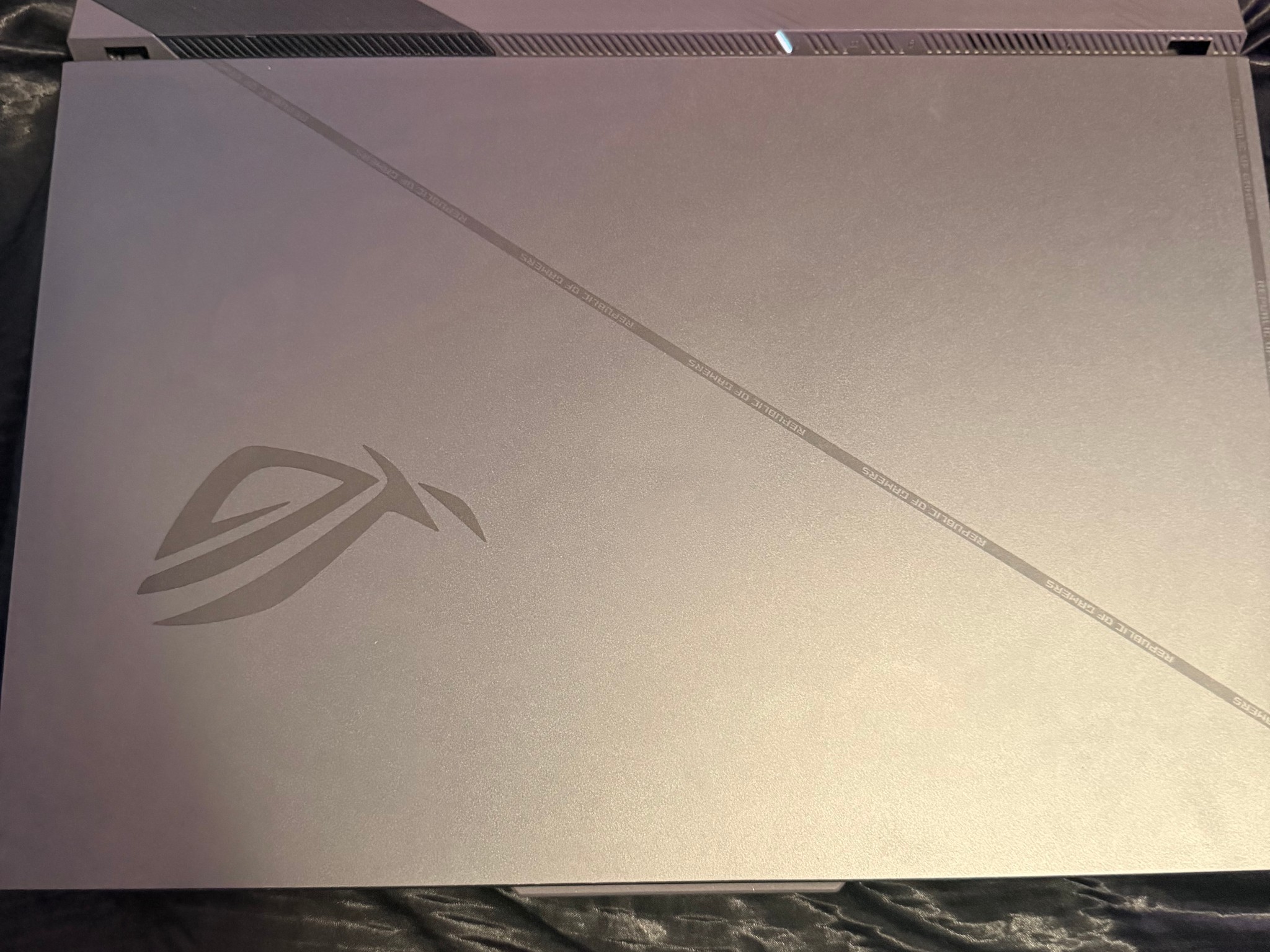 Asus ROG strix G16 grey good condition