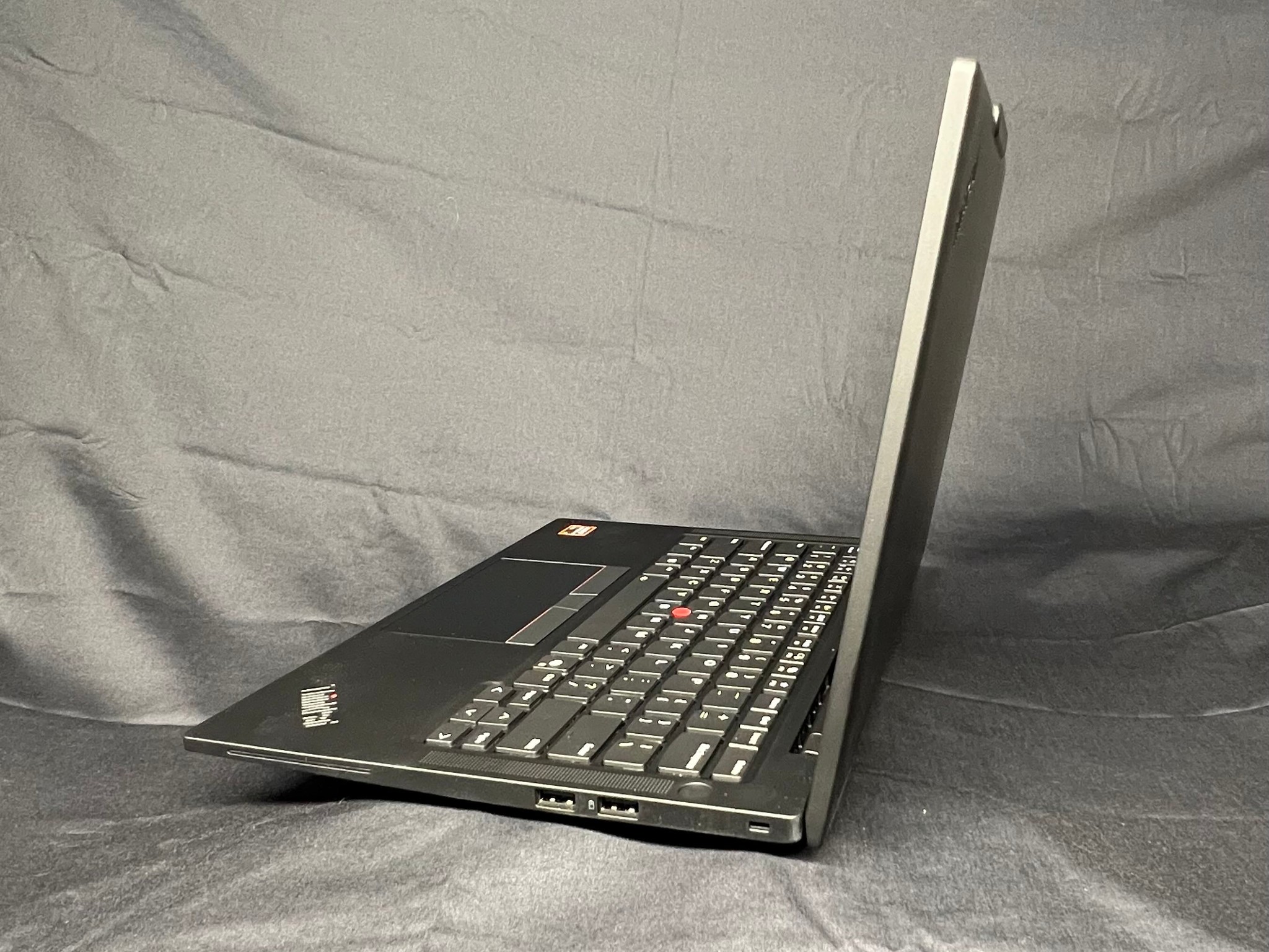 Lenovo ThinkPad T14s Gen 6 | AMD Ryzen AI 7 PRO | 32GB RAM | 1TB SSD | Like New