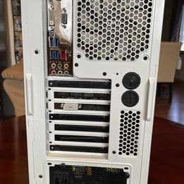 Unique Case Custom PC with EVGA SuperClocked black edition 1070