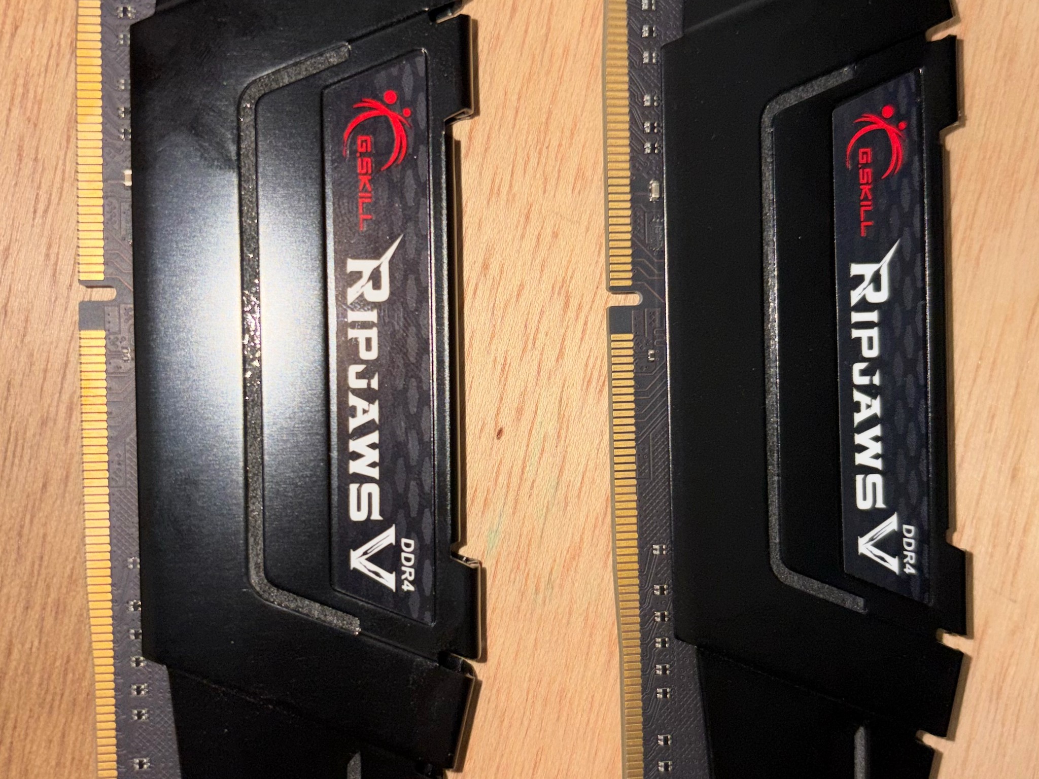 Ripjaws 8GBx2 3600mhz CL18-22-22-42