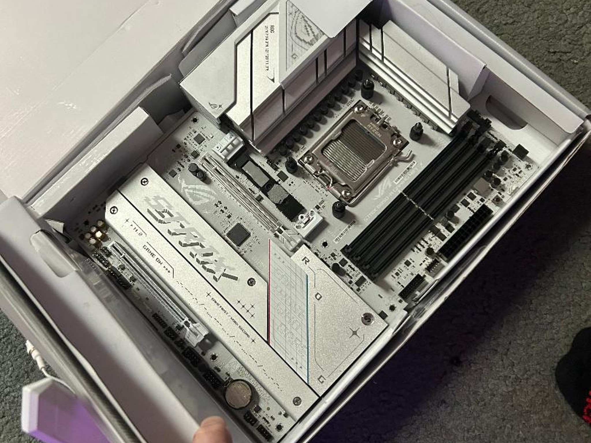 Asus Rog Strix B850-a gaming wifi motherboard