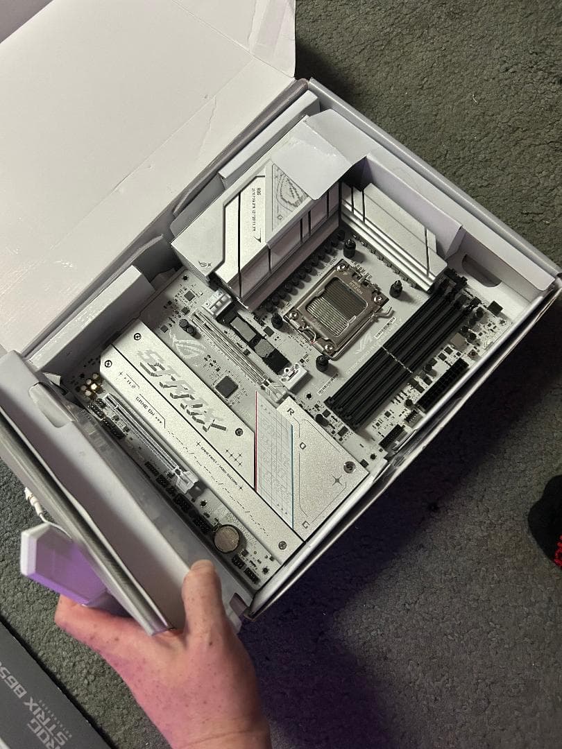 Asus Rog Strix B850-a gaming wifi motherboard