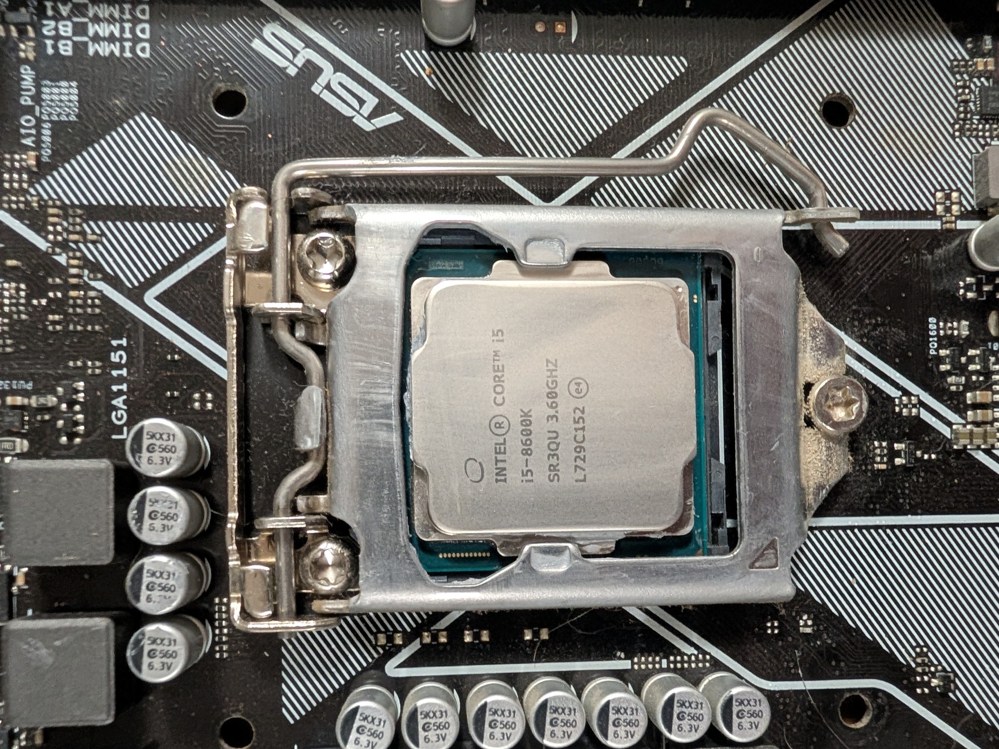 Asus Z370-P + Intel Core i5 8600K