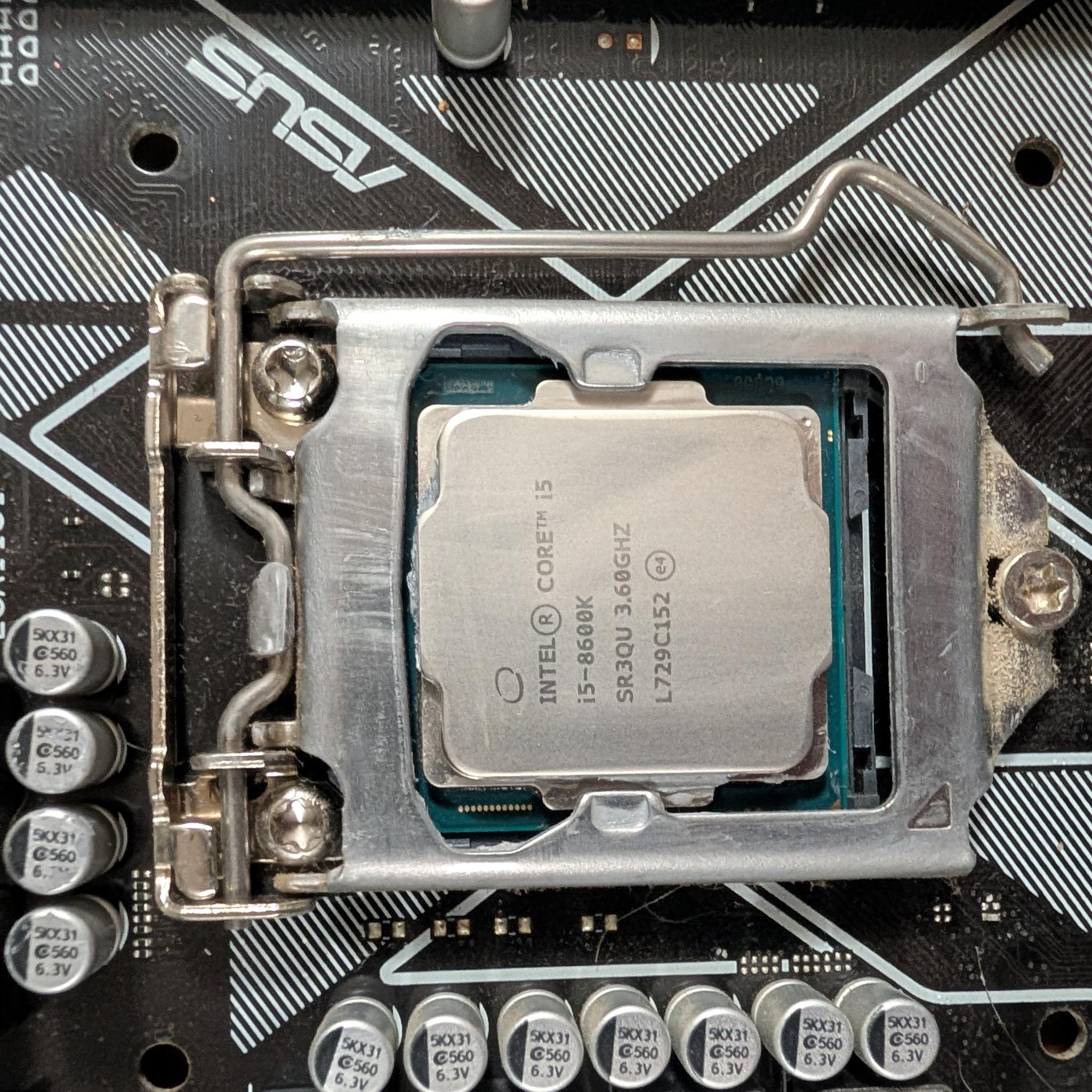 Asus Z370-P + Intel Core i5 8600K