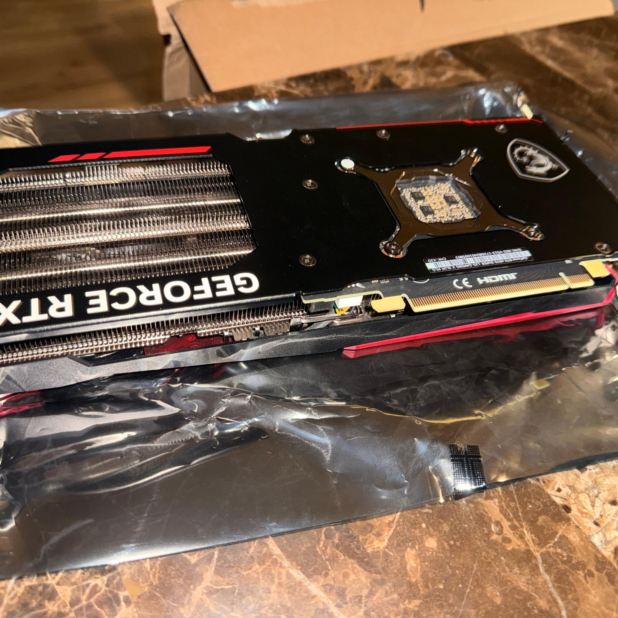 MSI GeForce RTX 4070 SUPER 12G GAMING X SLIM MLG