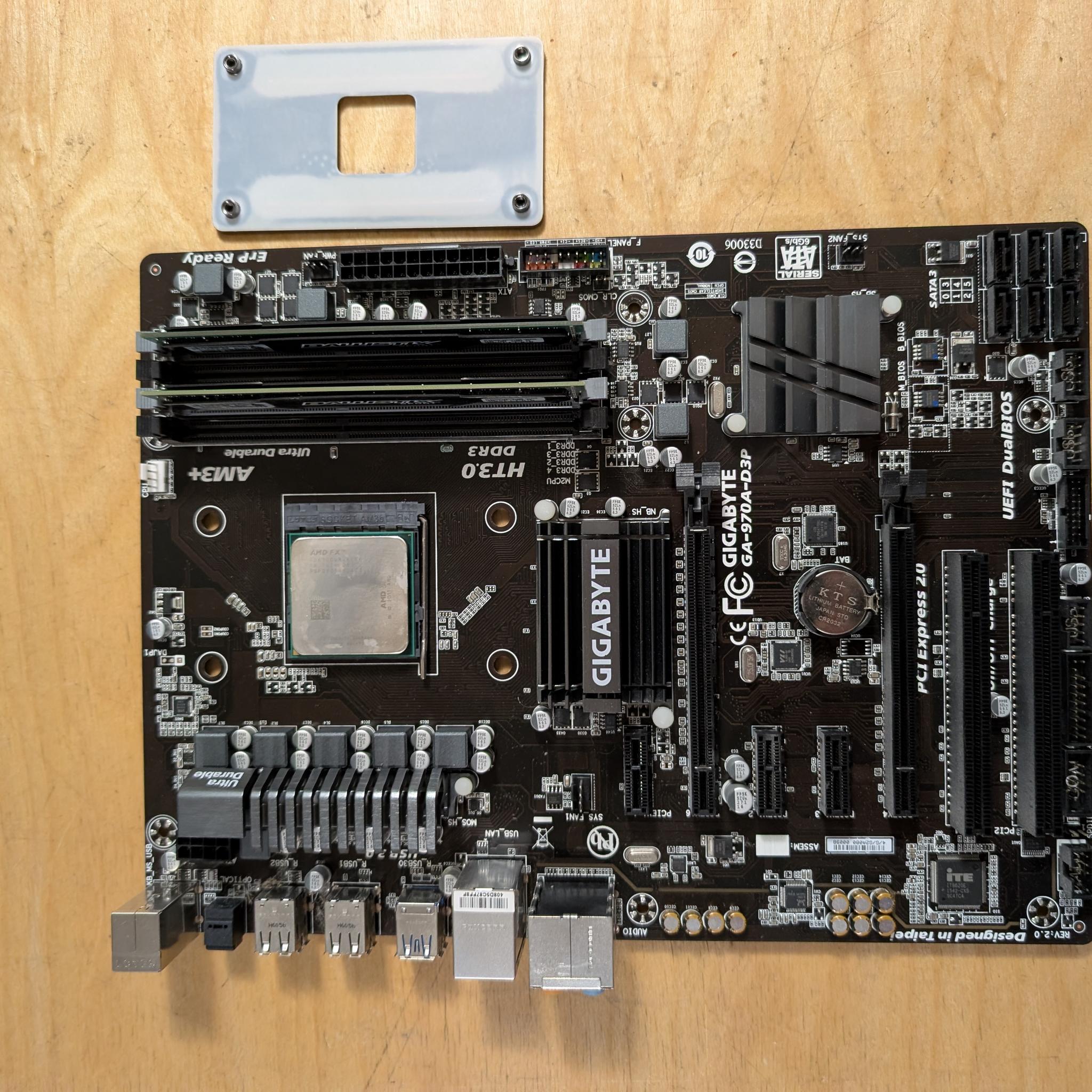 Gigabyte 970A + AMD FX 6300 + 8GB DDR3