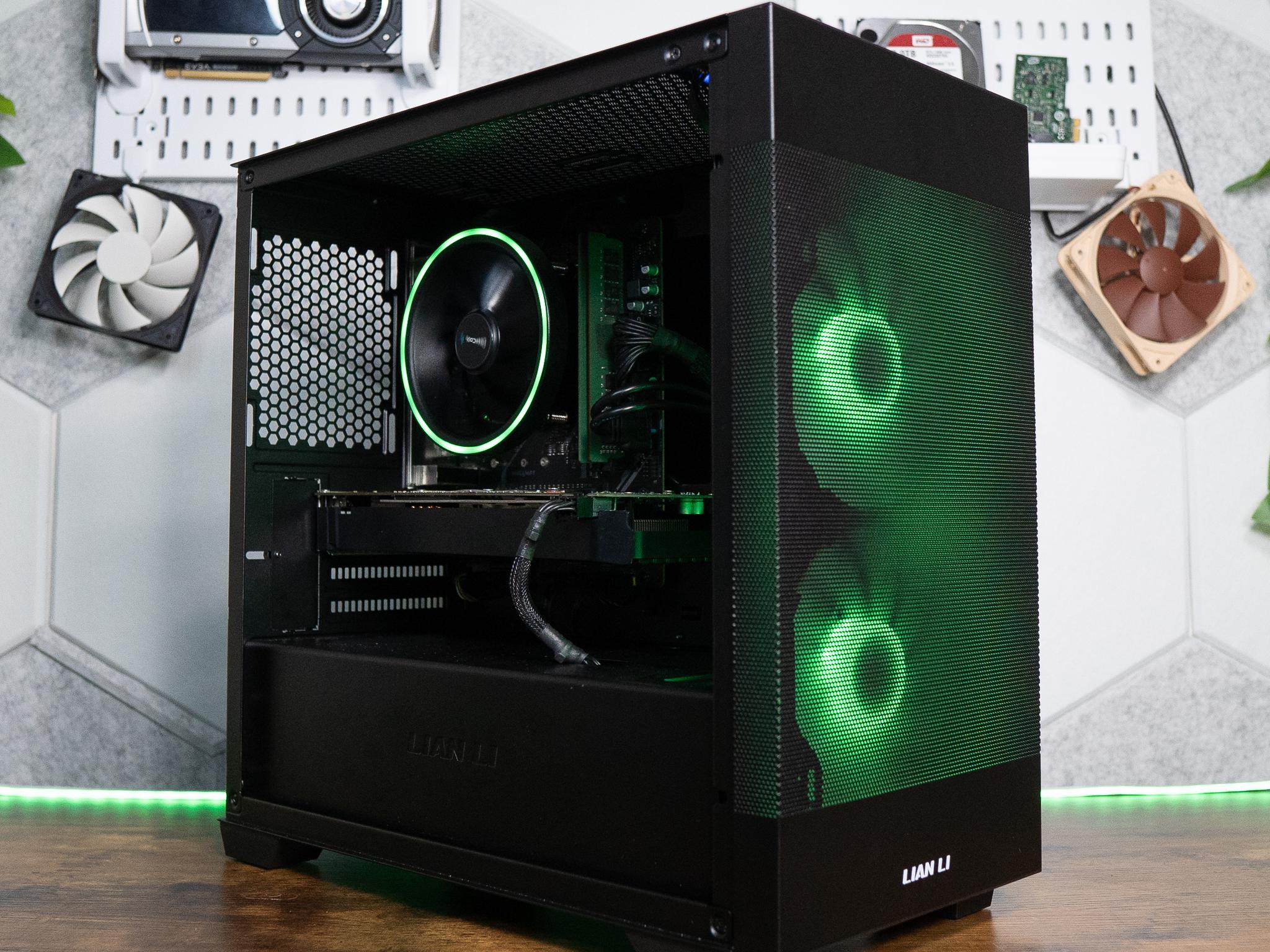 🌨🌨 | PNY GTX 1060 6GB | RYZEN 3 2300X | 32GB DDR4 RAM | 512GB SSD + 160GB HDD | Arctic Chill