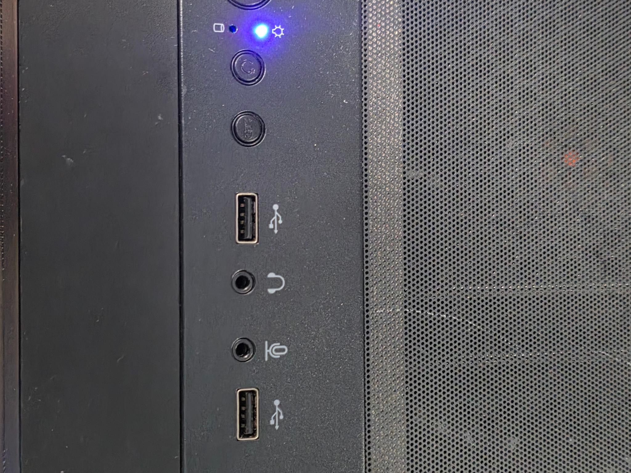 Gaming PC Nvidia 3070 Ryzen 5 5600X 32GB RAM 500GB + 1TB Storage Wi-Fi W11