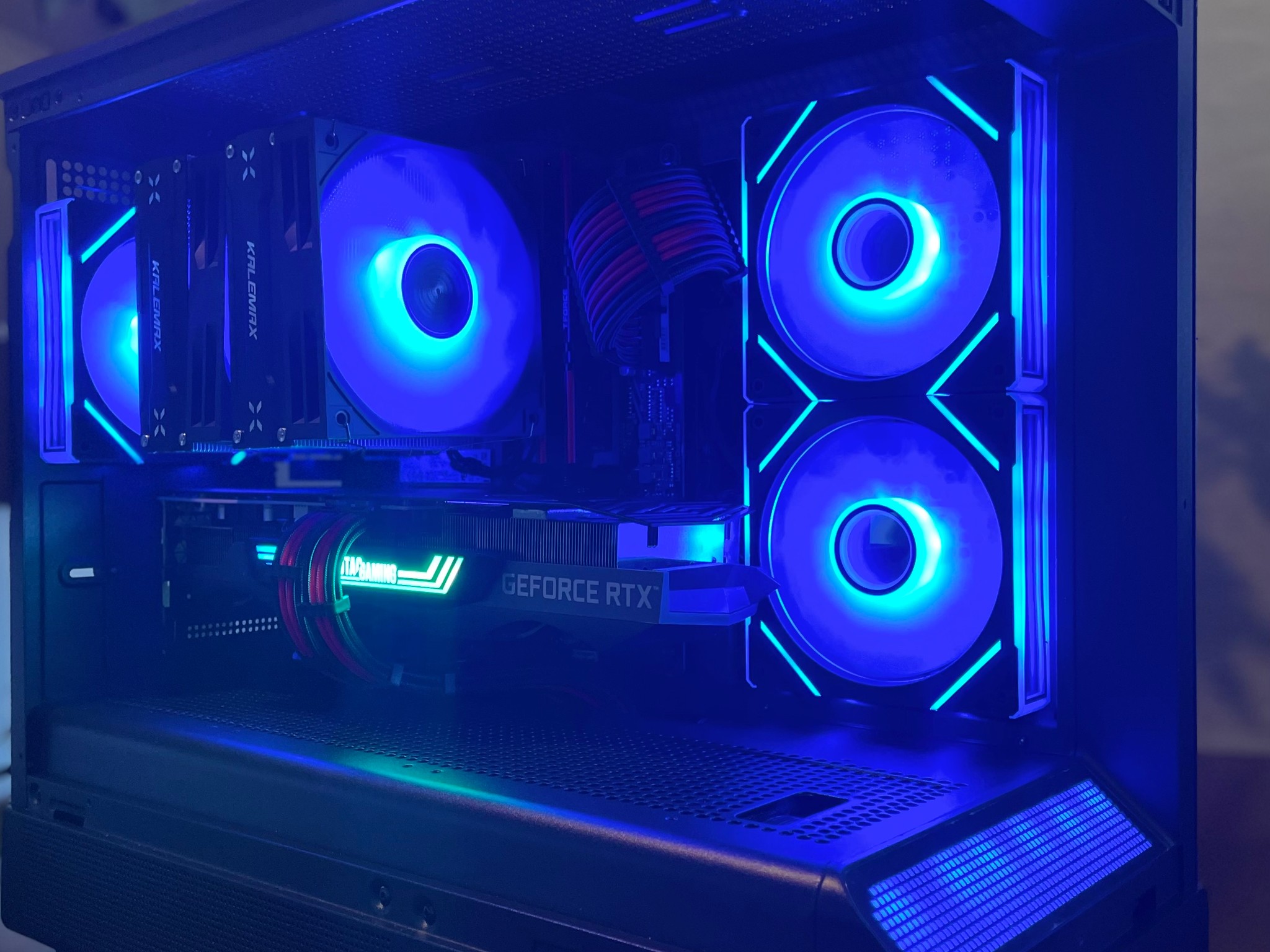 Gaming PC / content creation | GEFORCE 3070 TI | Ryzen 5 | 32GB RAM | WINDOWS 11 | WiFi&Bluetooth
