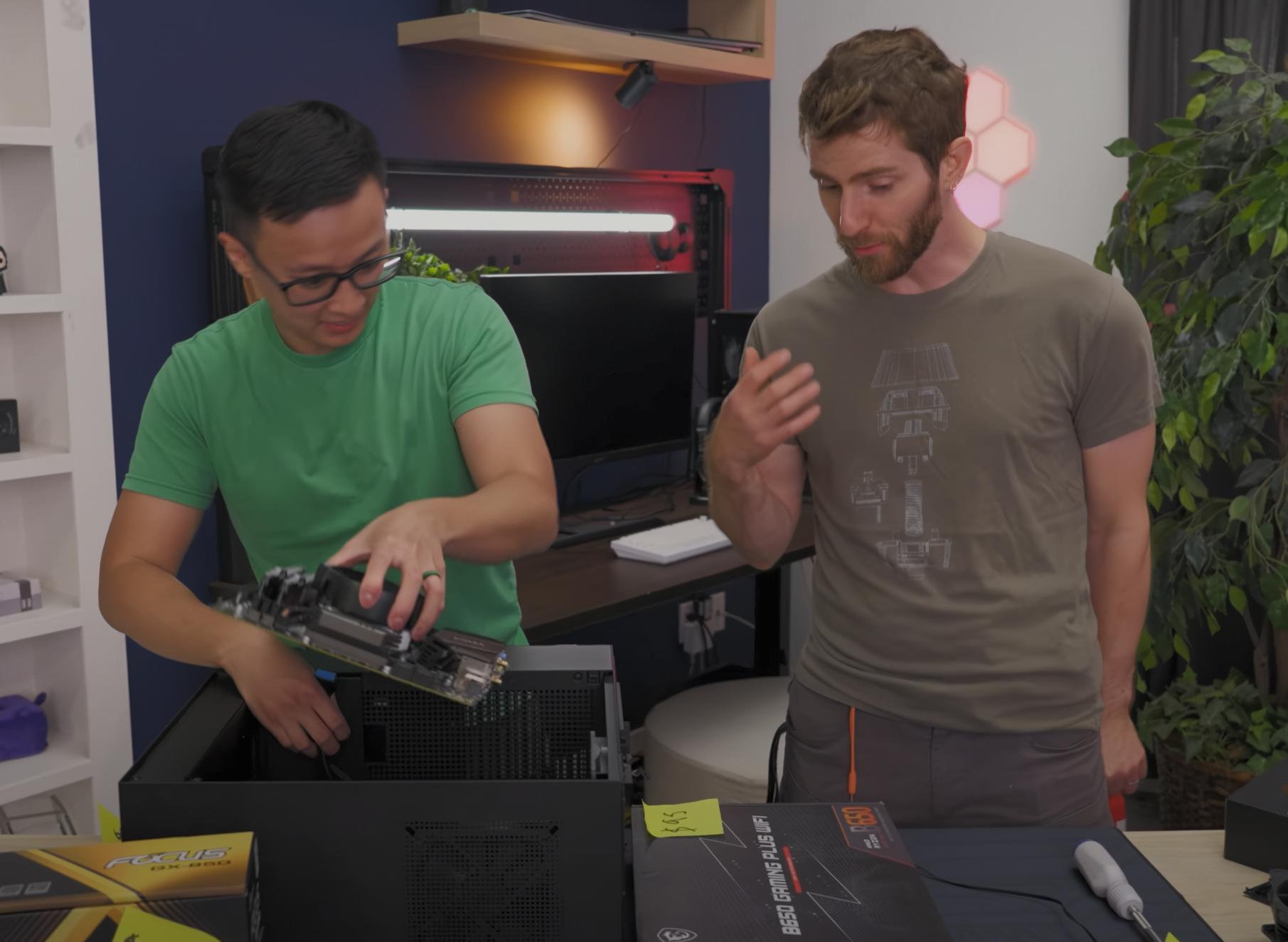 Nerd on a Budget | LTT PC Challenge Build – Ryzen 5 7600 + RX 6950 XT