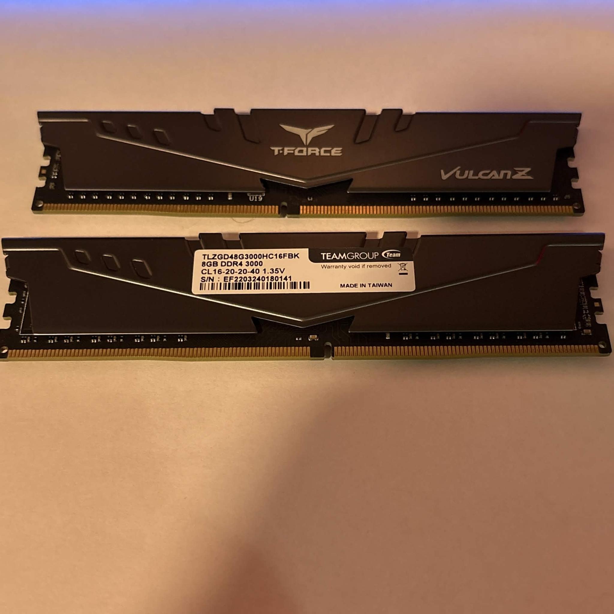 TeamGroup T-Force Vulcan Z 16GB (2x8GB) DDR4 3000MHz CL16 RAM