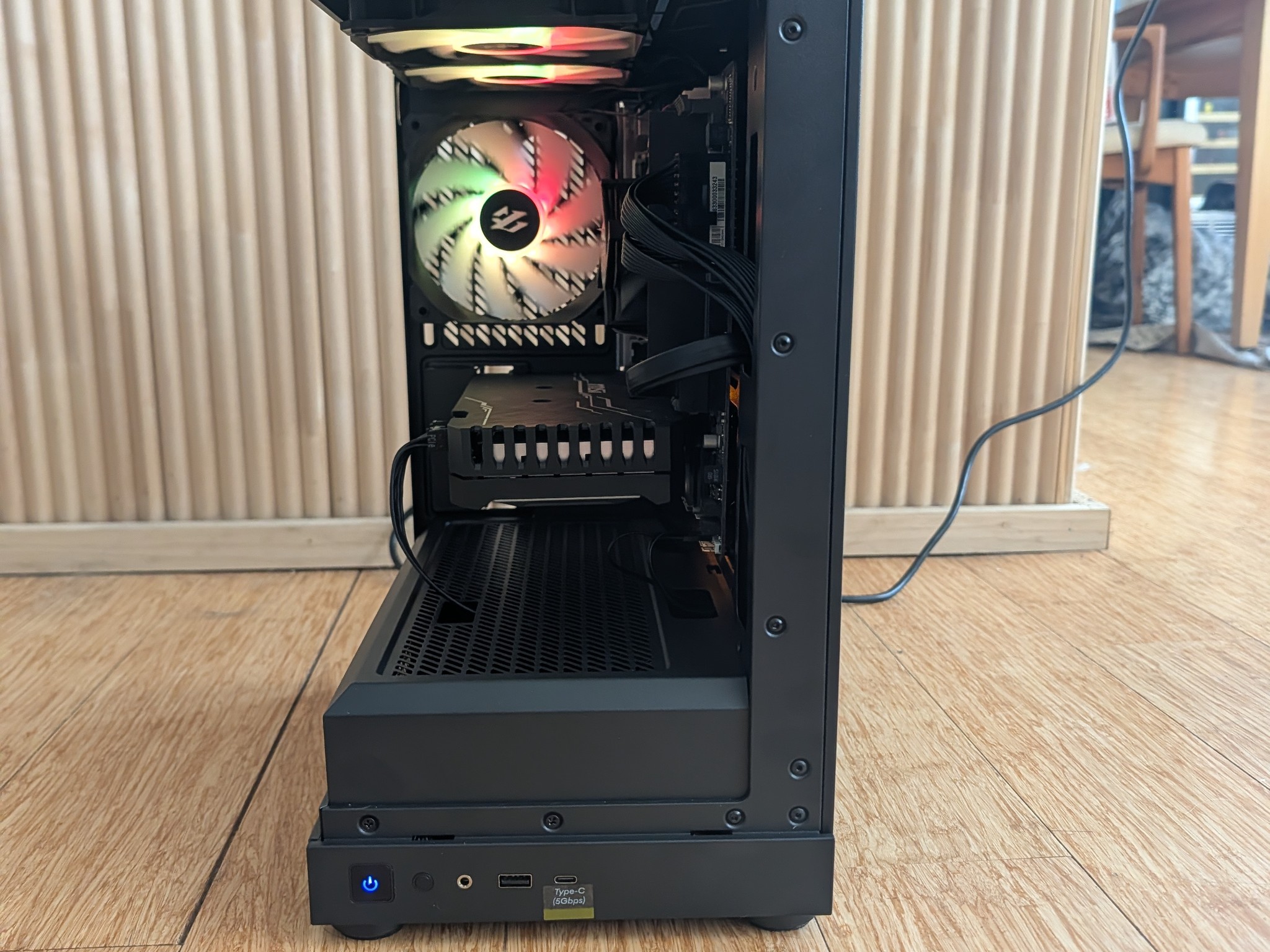 Custom gaming PC | GTX 1660 | I5 9400F | 16GB | 512GB |