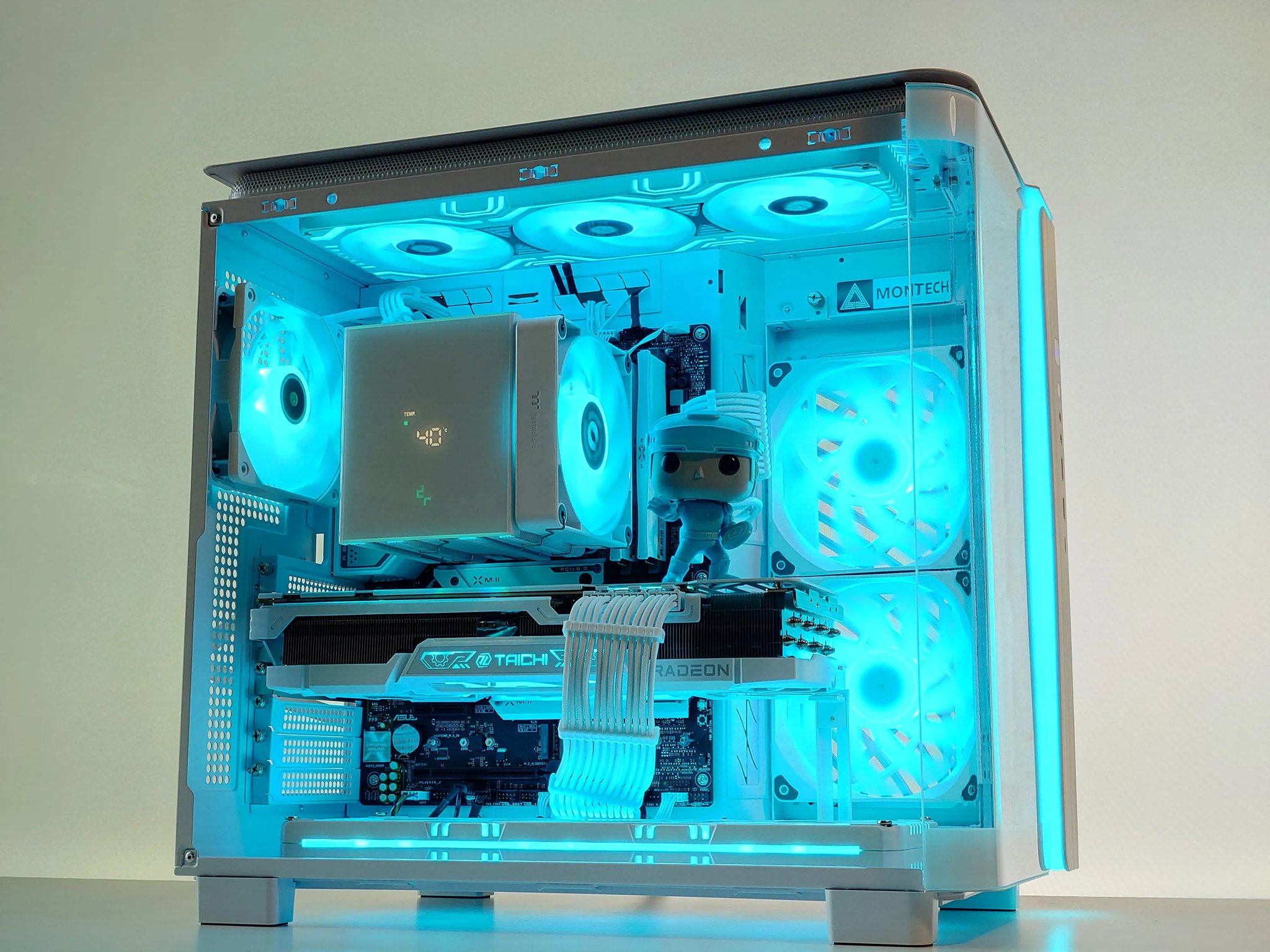 ⚡🥏Tron🕹️Extreme Gaming PC🥏AMD RX 7900 XTX 24GB🥏AMD Ryzen 7700X 8 core🥏32GB DDR5🥏2TB NVME SSD