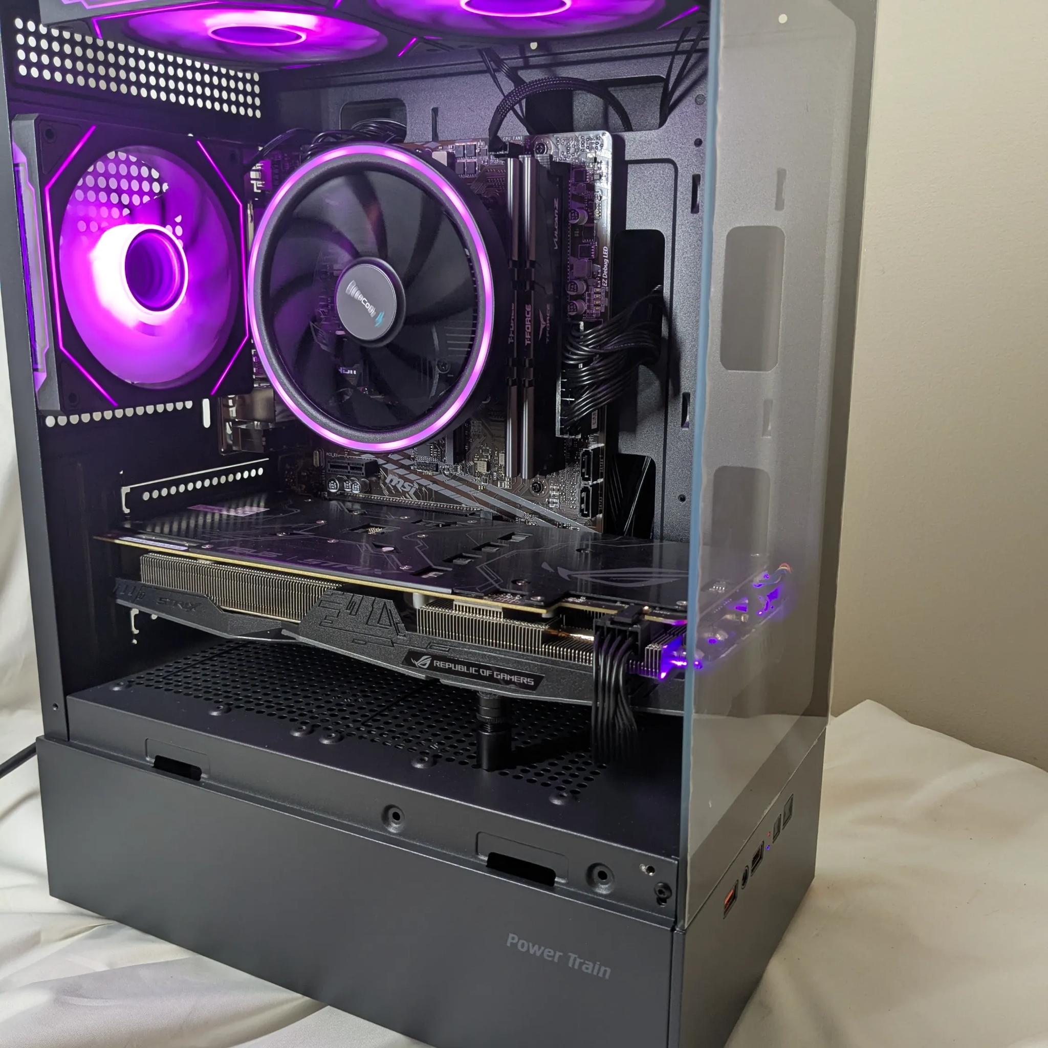 GTX 1060 6GB | Ryzen 5 2600X | 16GB DDR4 | 500 GB SATA SSD | Windows 11 home