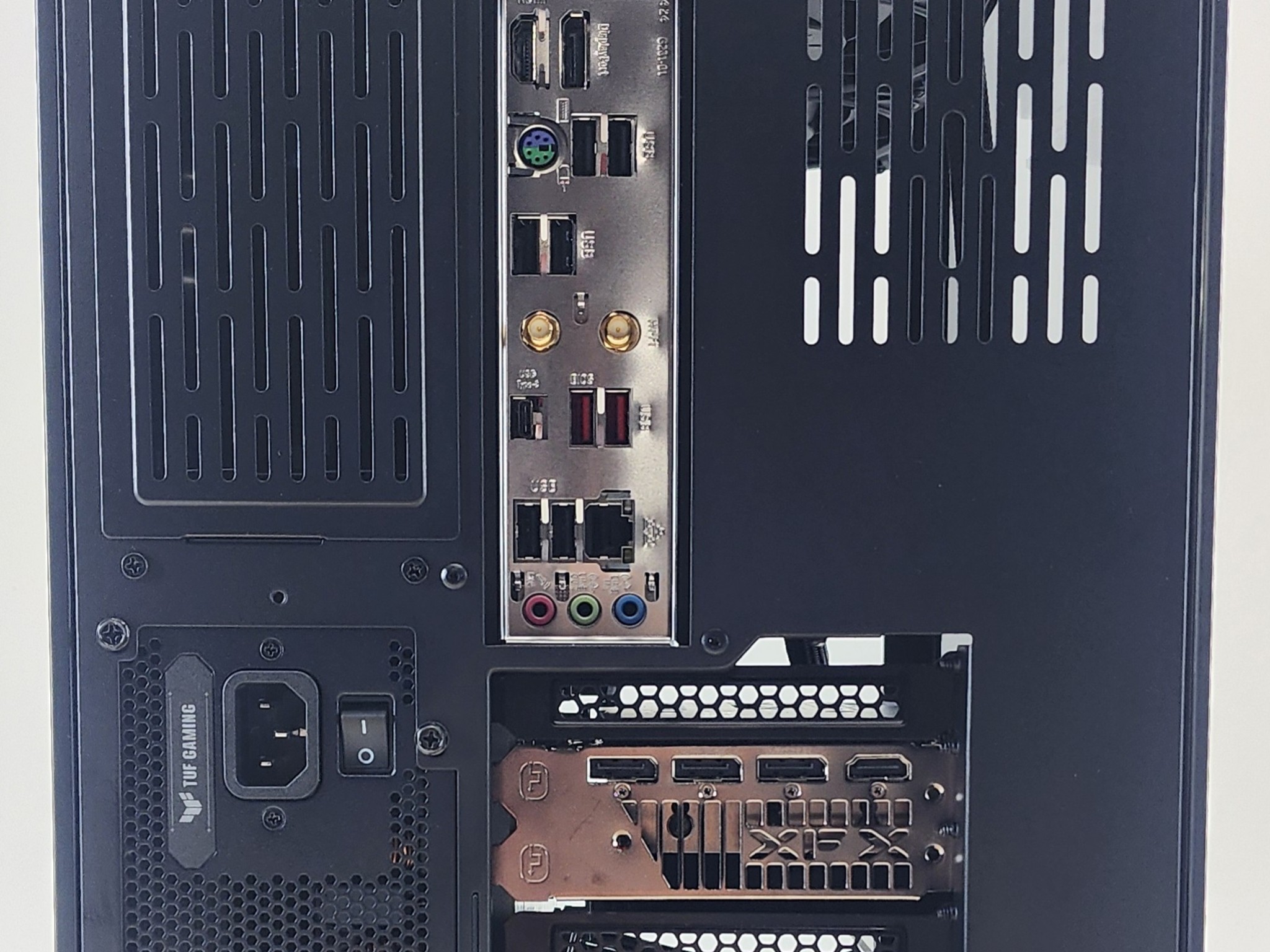 Gaming PC Ryzen 7 7800X3D 32GB RAM 1TB SSD RX 7800 XT 16GB Windows 11 PC