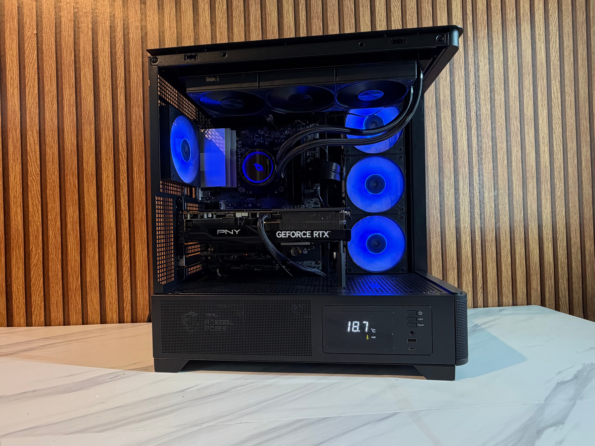 RTX 5070 TI 16GB | RYZEN 5 9600X | 360MM AIO | 1TB SSD | 750W