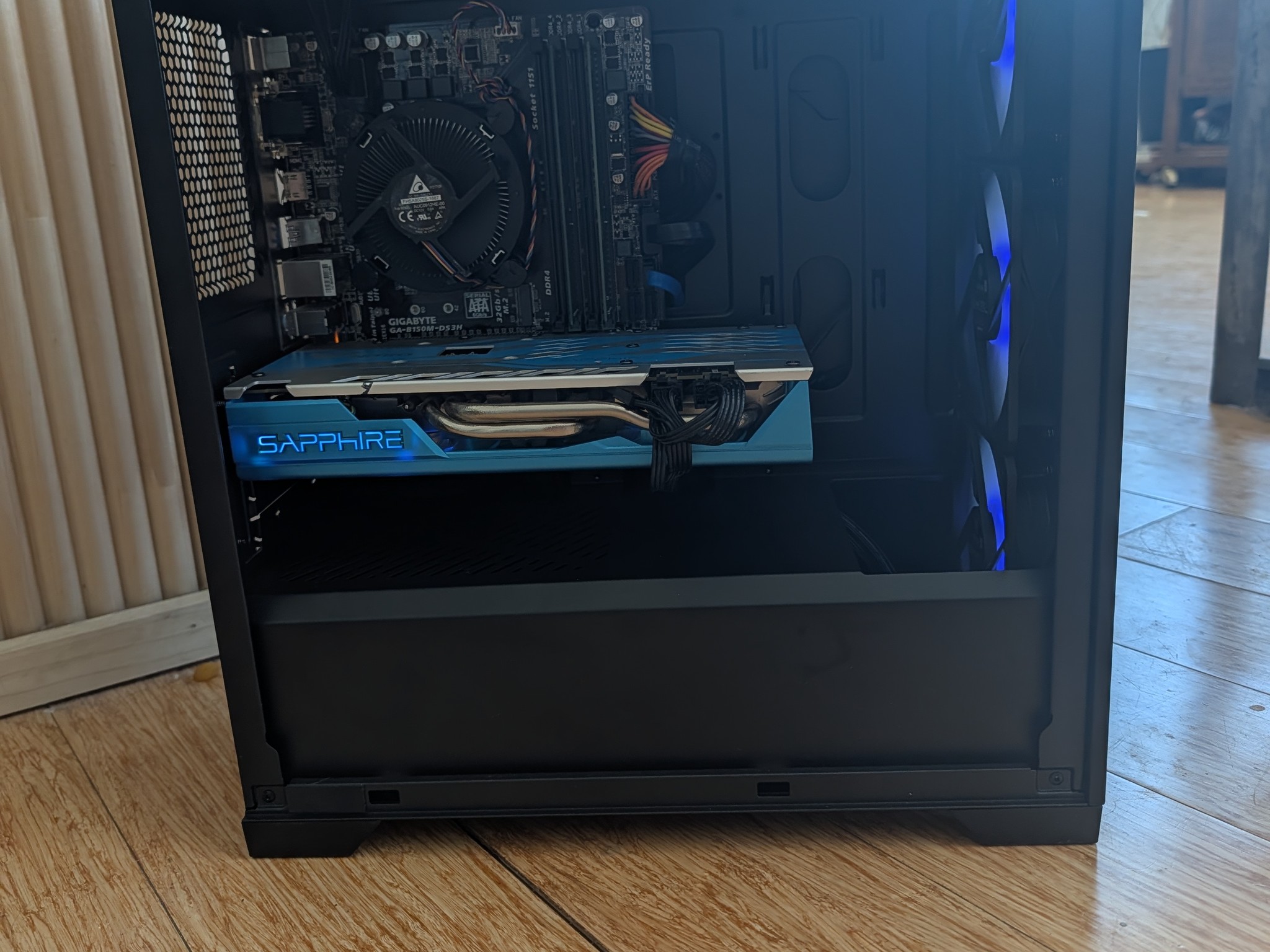 Custom Gaming PC Build | RX 580 8GB | I7 6700K | 16GB | 250GB SSD |