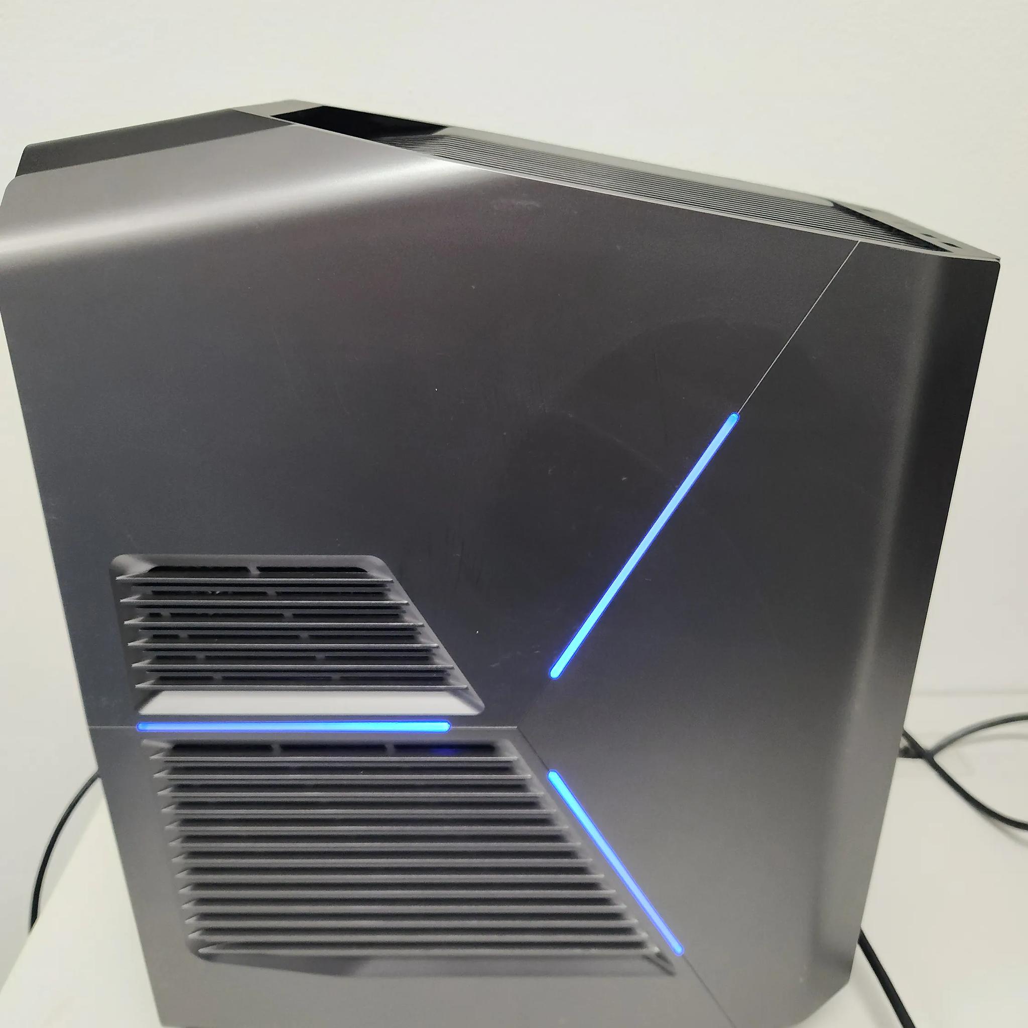 Alienware i7 8700k, 2070 super, AIO Liquid Cooling
