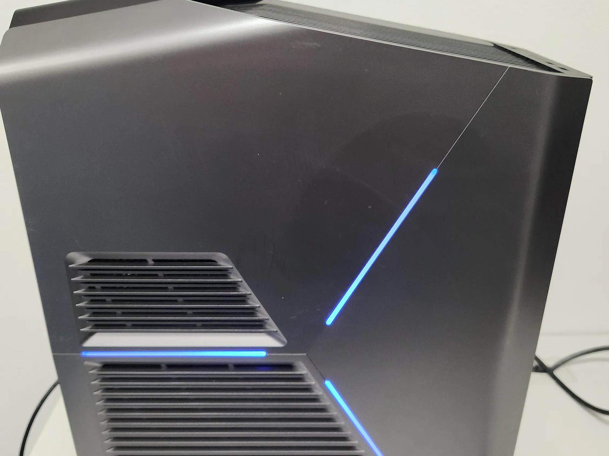 Alienware i7 8700k, 2070 super, AIO Liquid Cooling