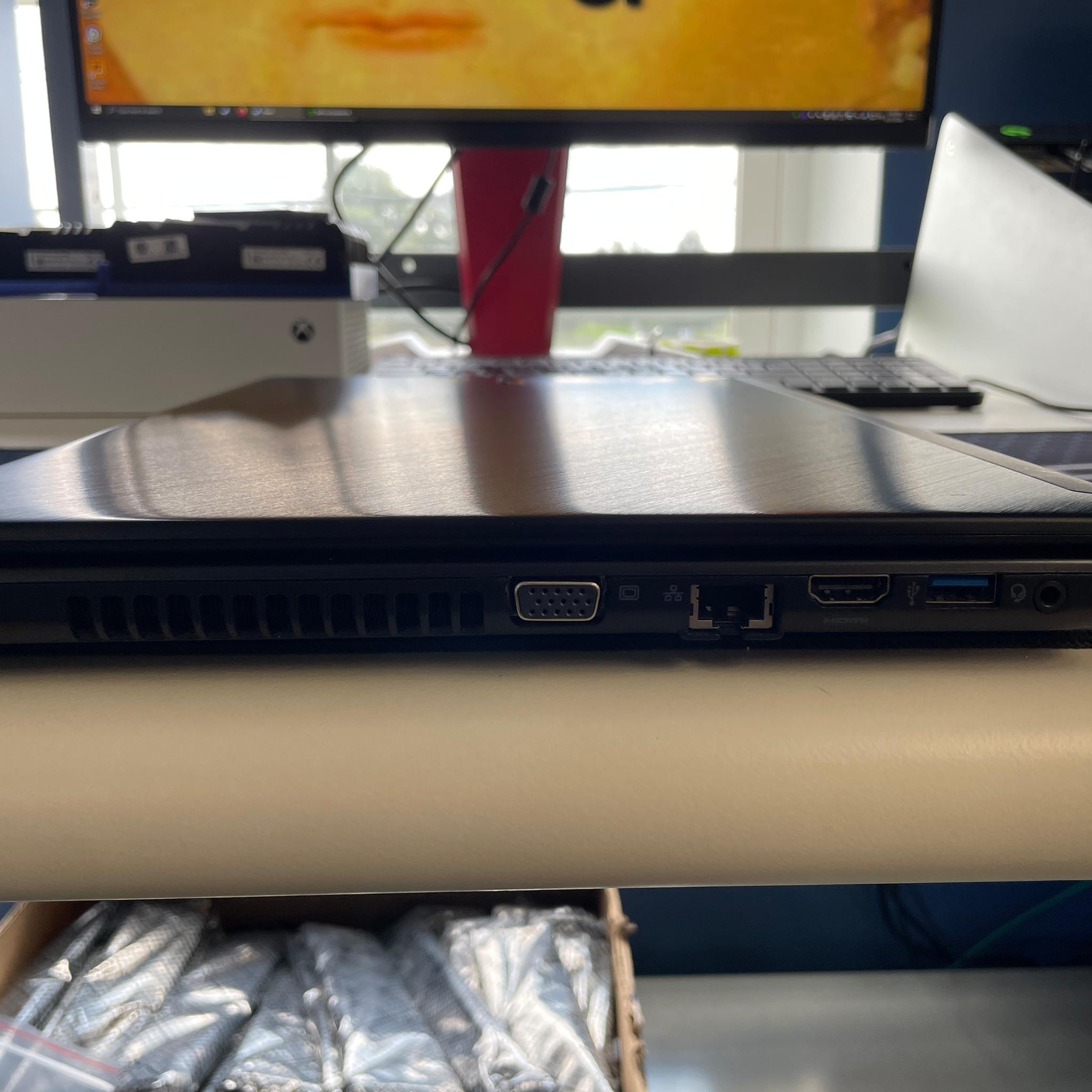 Acer Travelmate P