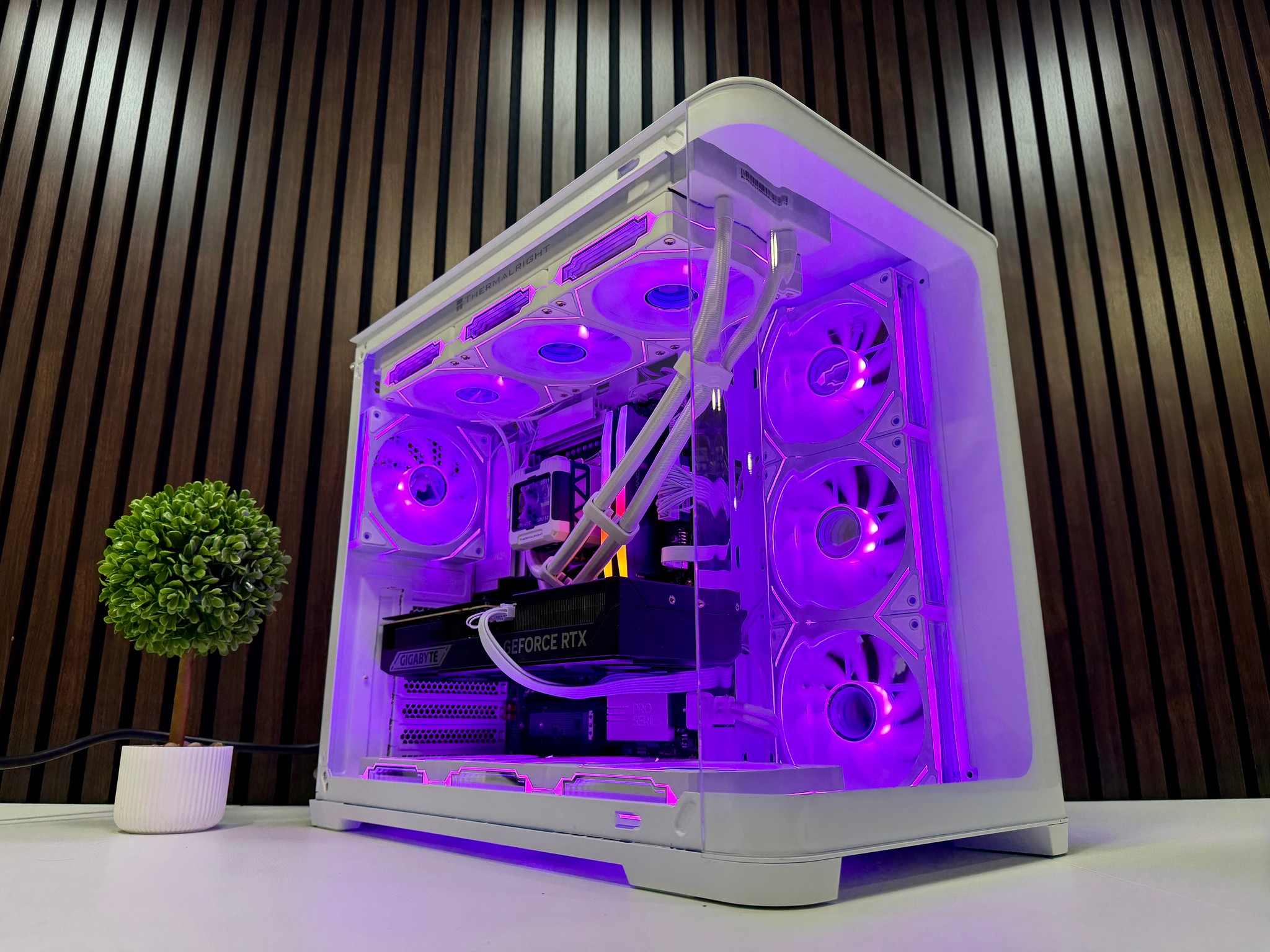 RTX 5070 TI | Ryzen 9850X3D | 32GB DDR5 | 2TB M.2 | 1000 W Gold PSU | ARGB Fans | Windows 11