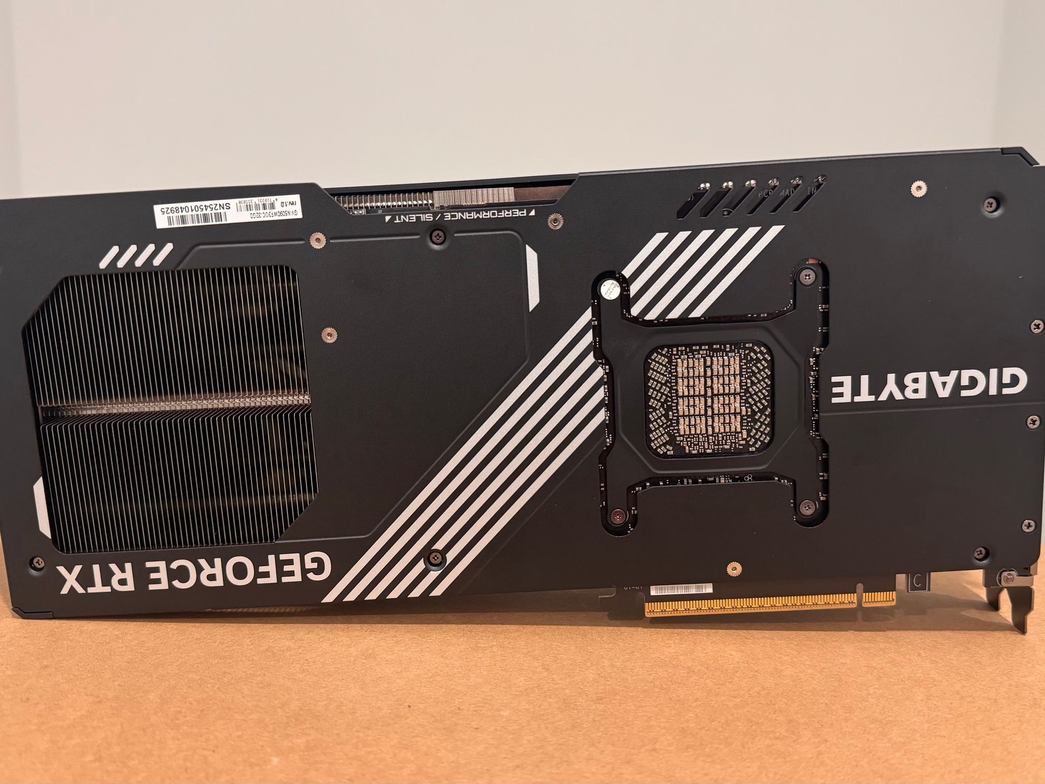GIGABYTE GeForce RTX 5090 WINDFORCE OC 32G