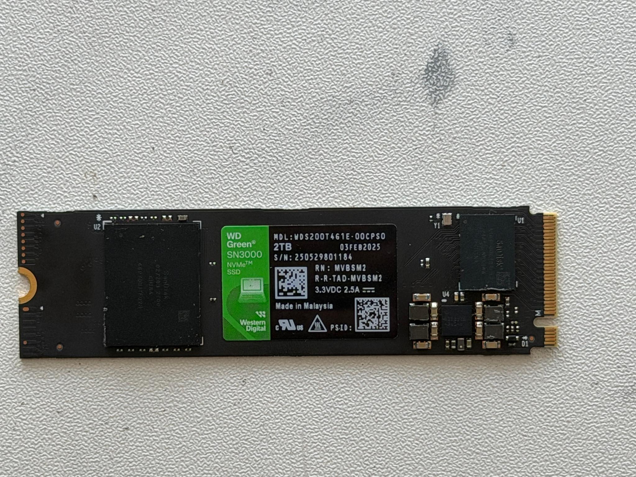 WD Green SN3000 2TB NVMe M.2 SSD PCIe Gen4 5000MB/s WDS200T4G1E