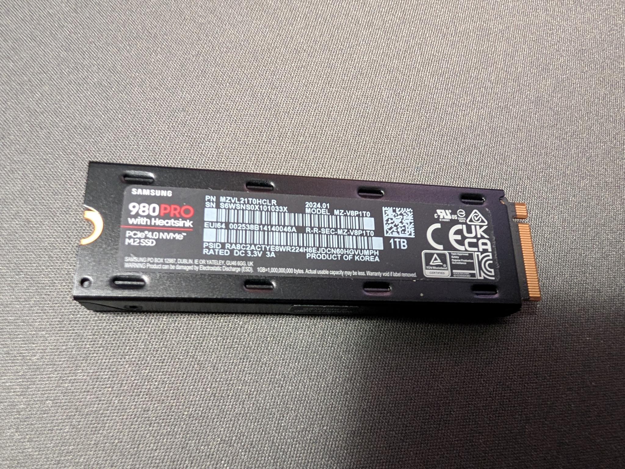 Samsung 980 Pro 1TB M.2 NVMe SSD PCIe 4.0 x4 w/Heatsink