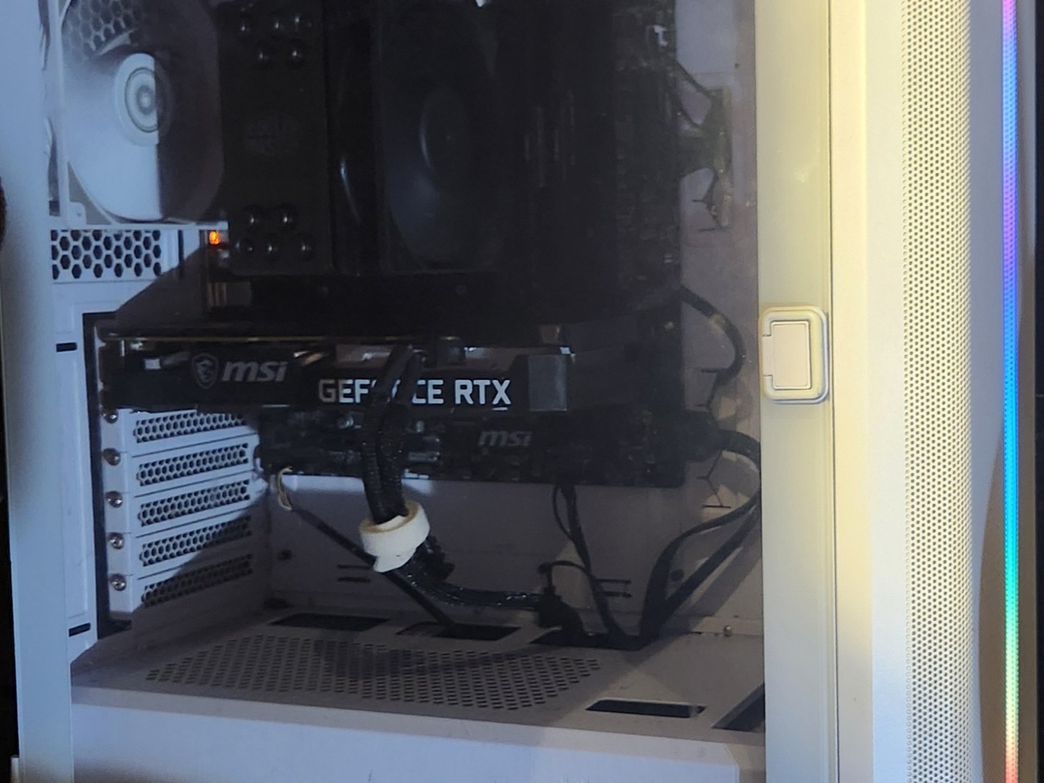 RGBeast KingMaker PC 3060/ 16 GB DDR4/ 1TB/ WIFI