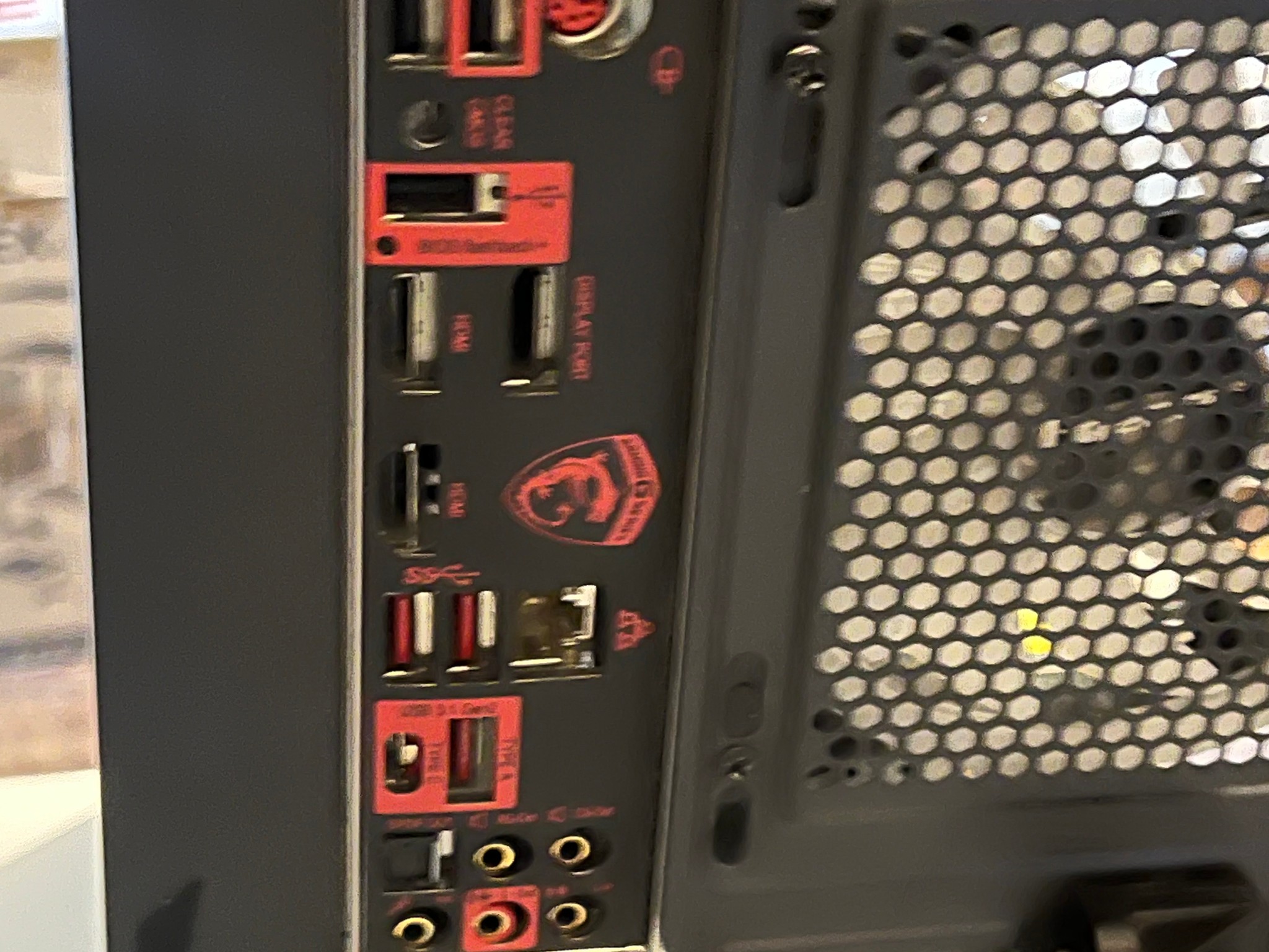 Gaming PC | Intel i5-6500 | RX 590 GME | 16GB RAM | 256GB SSD/1TB HDD | Windows 10 Pro