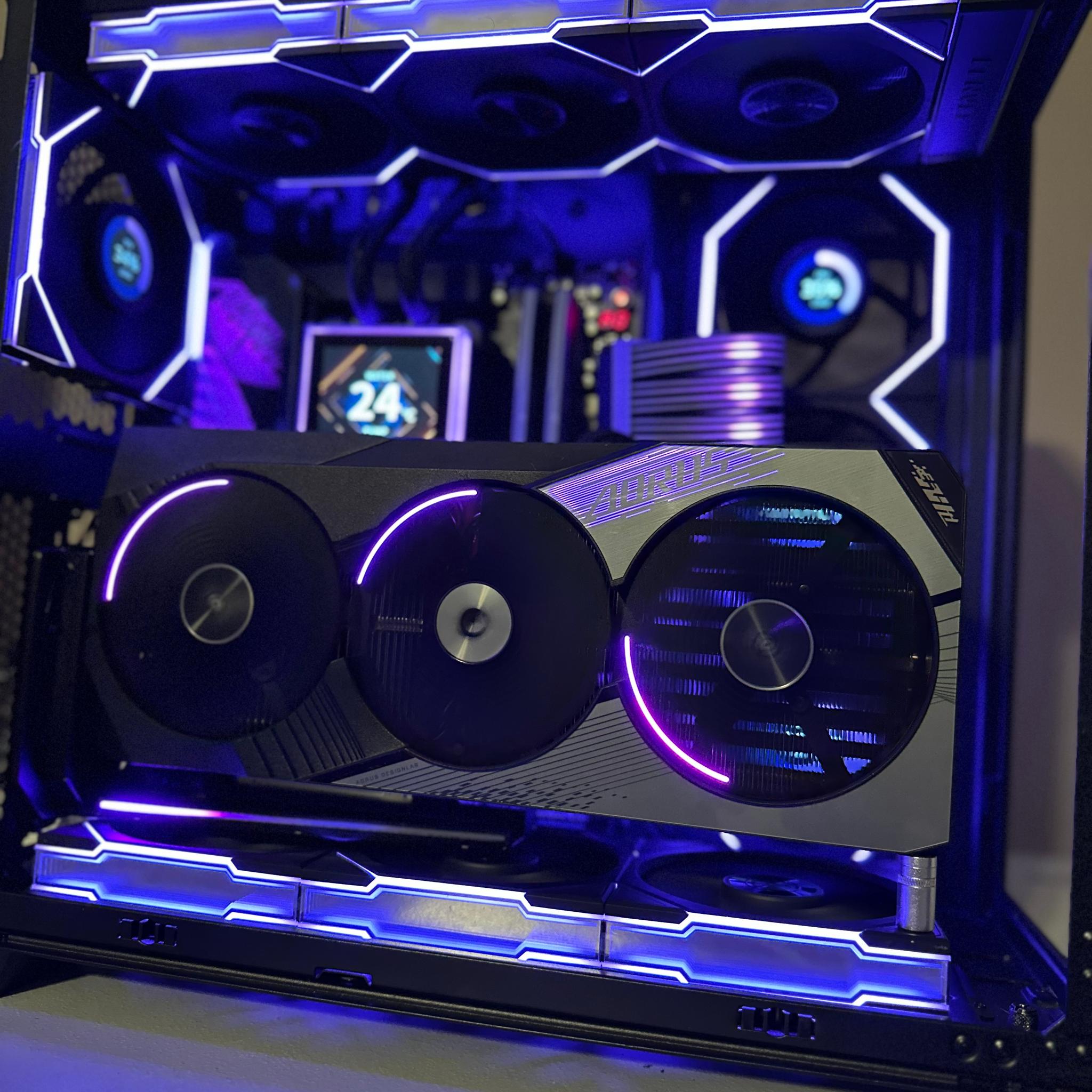 GeForce RTX 4090 Custom Gaming PC - Ryzen 7 9800X3D