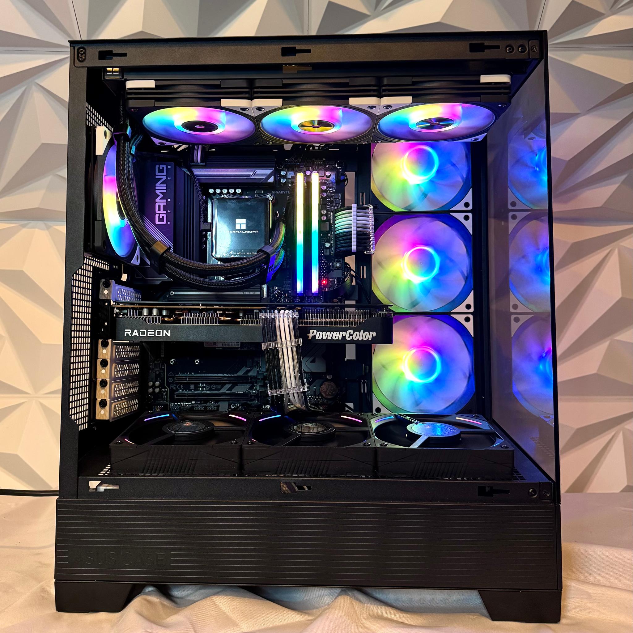 ⚫️🐰|High-end Gaming Pc| Ryzen 9 9900x, 9070xt, 32gb, 5tb, Wifi